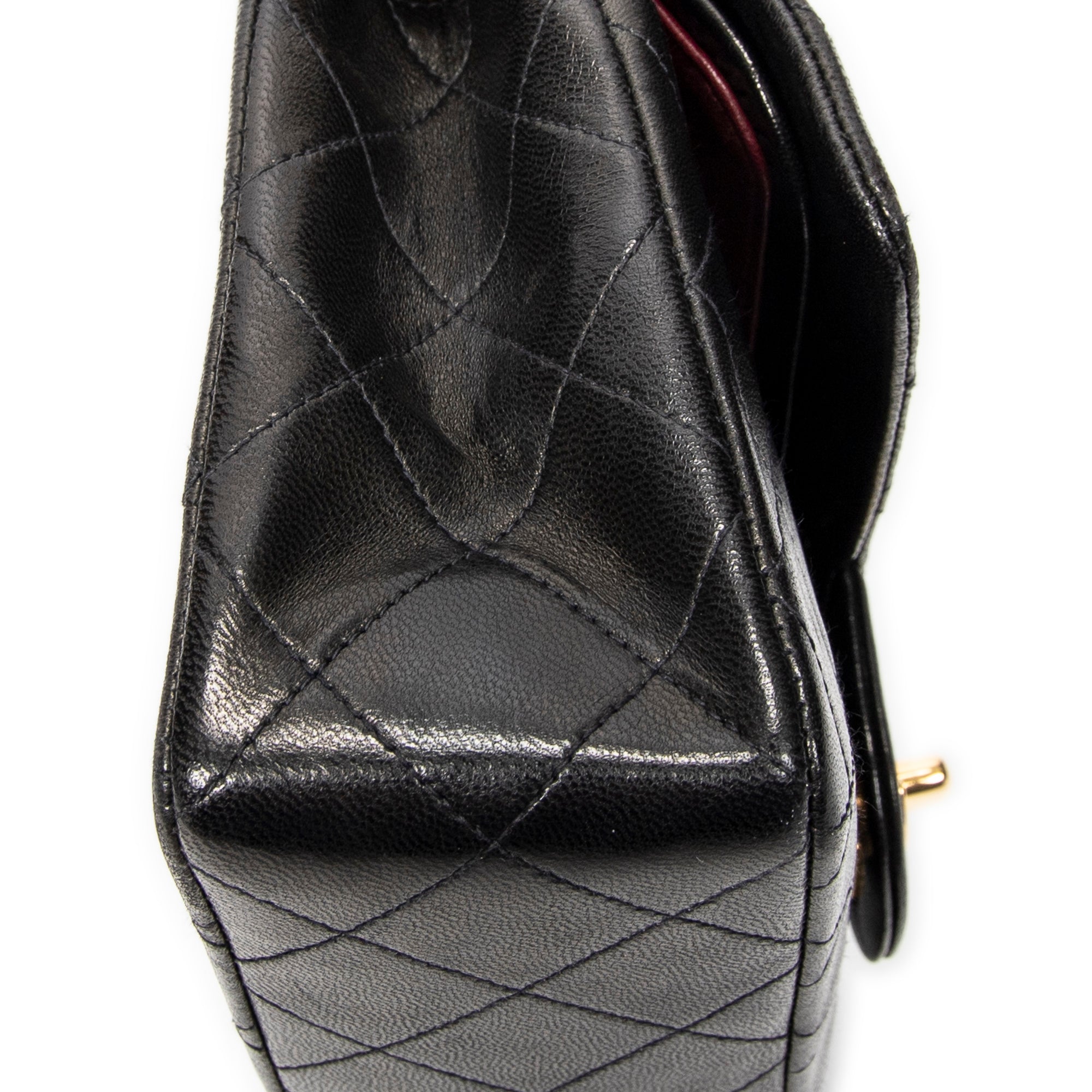 Classic Double Flap 23