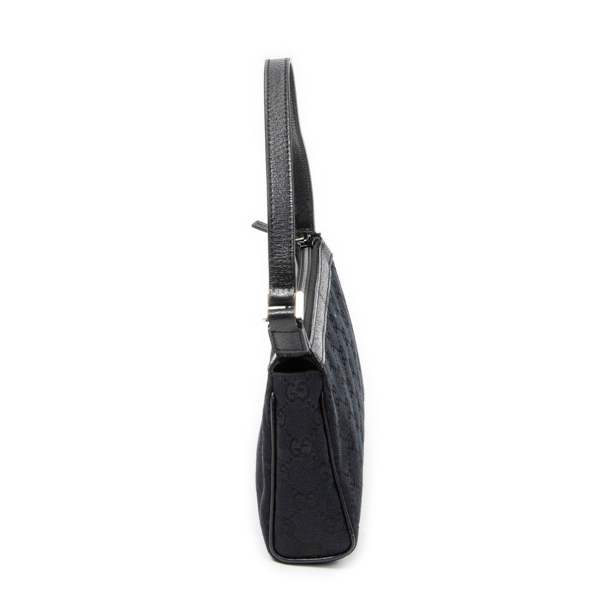 D-Ring Zip Pochette