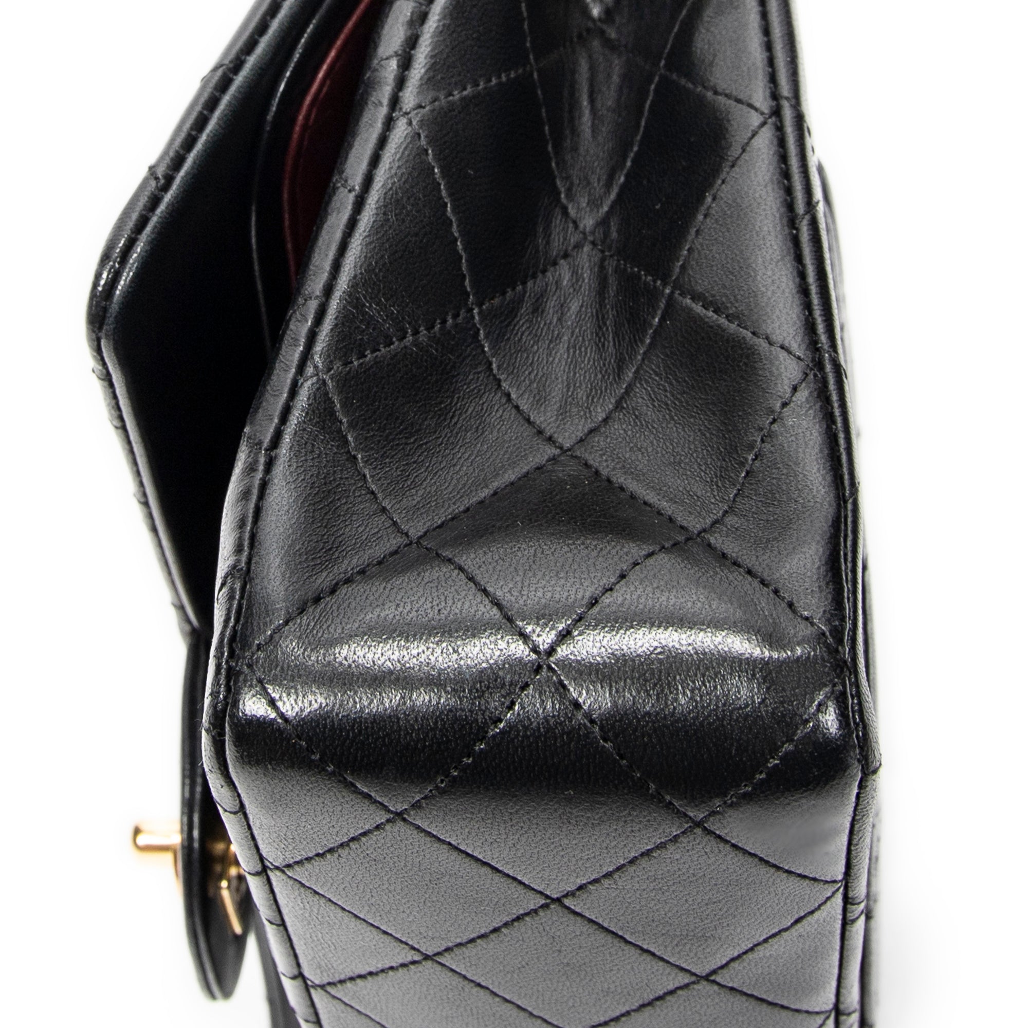 Classic Double Flap 26