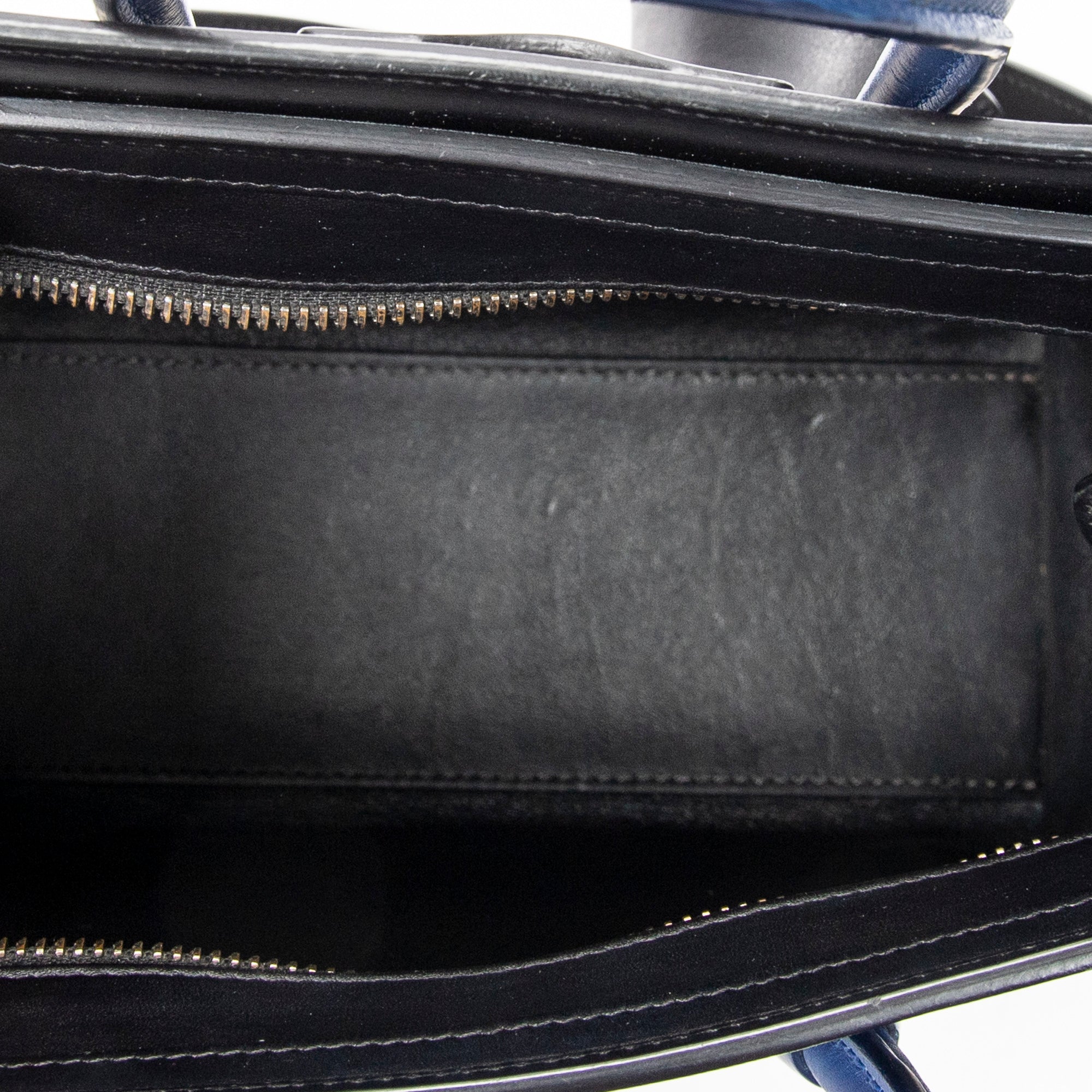Nano Tricolor Luggage