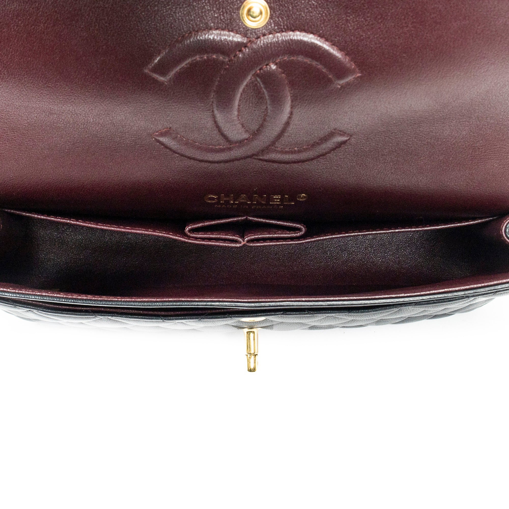 Classic Double Flap 26