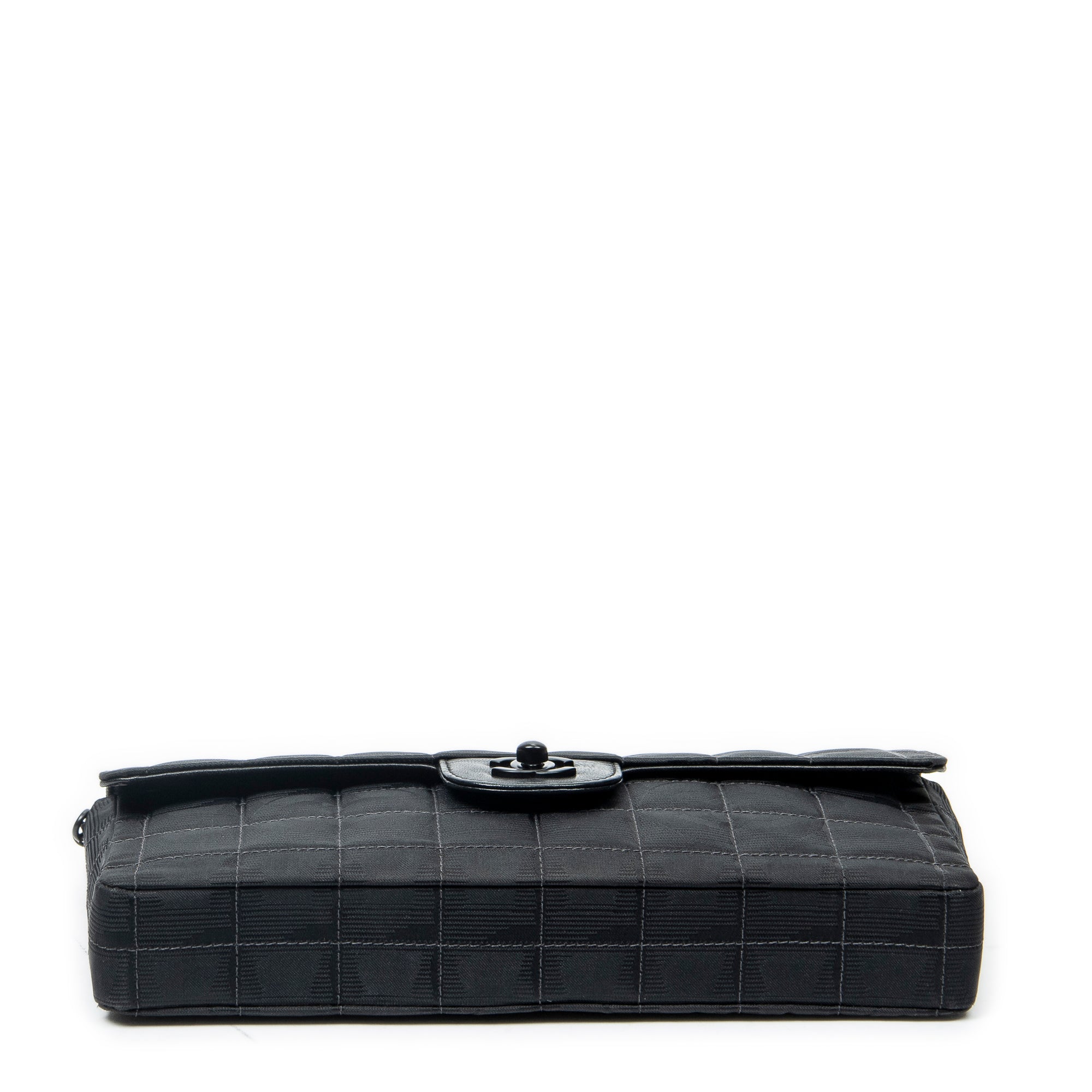 East West Chocobar Chain Flap