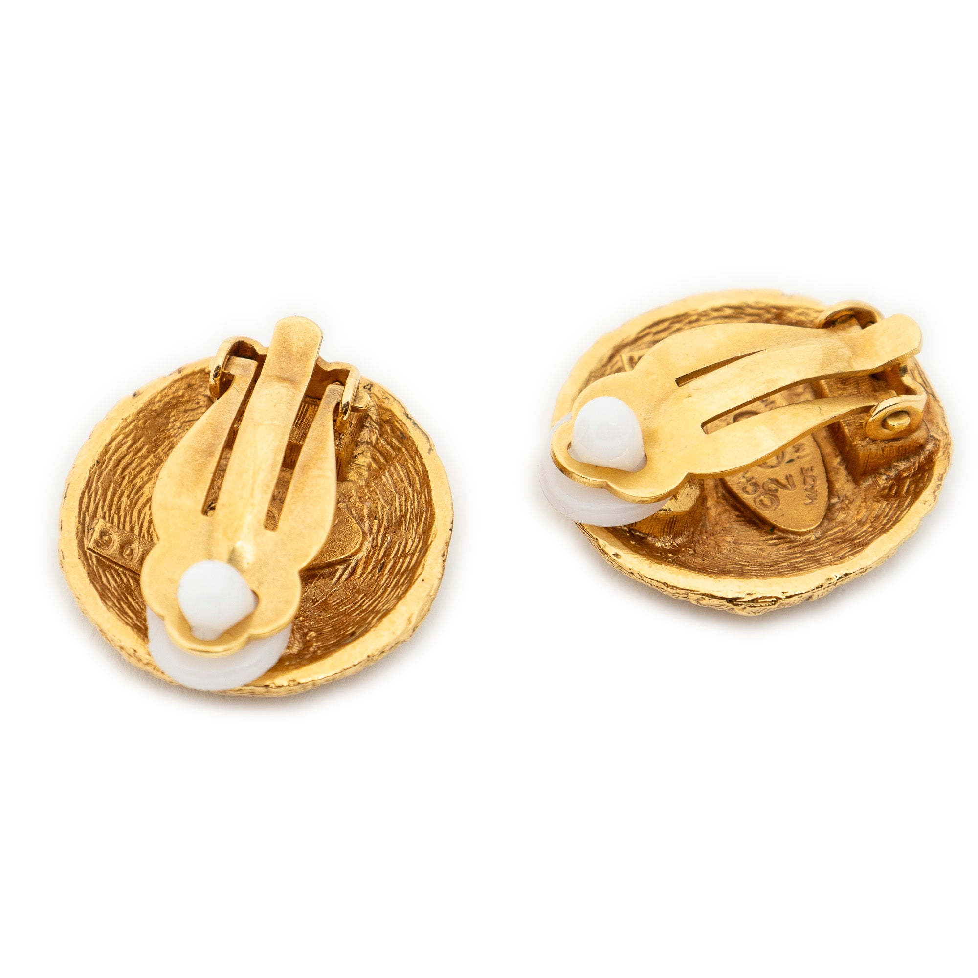 CC Quilted Round Clip On Earrings