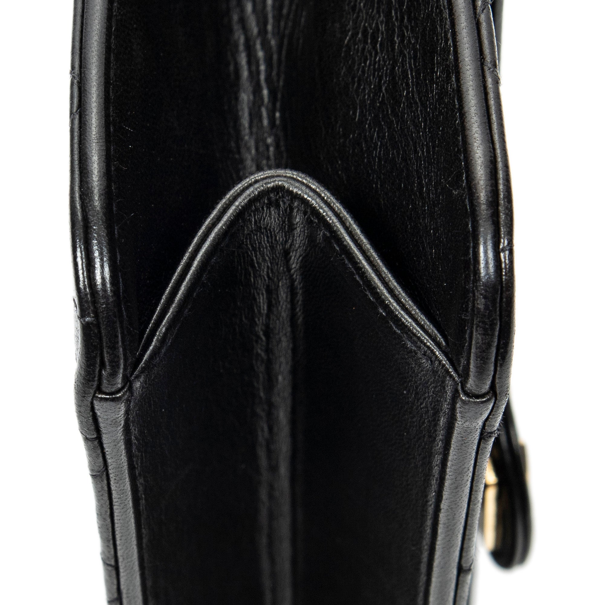 Vintage Push Lock Straight Flap