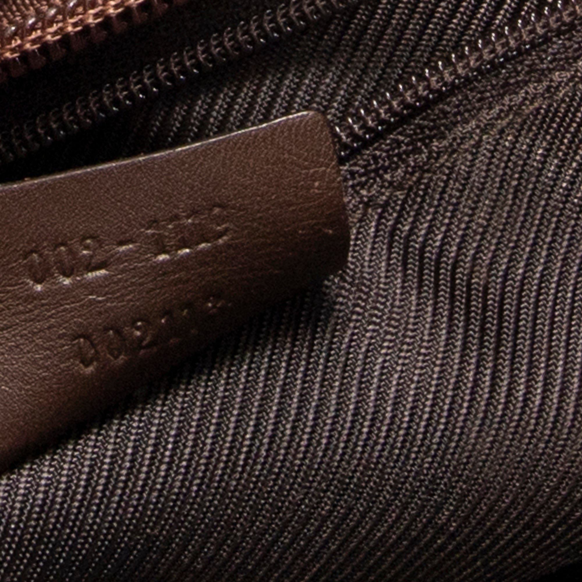 Zip Shopping Tote