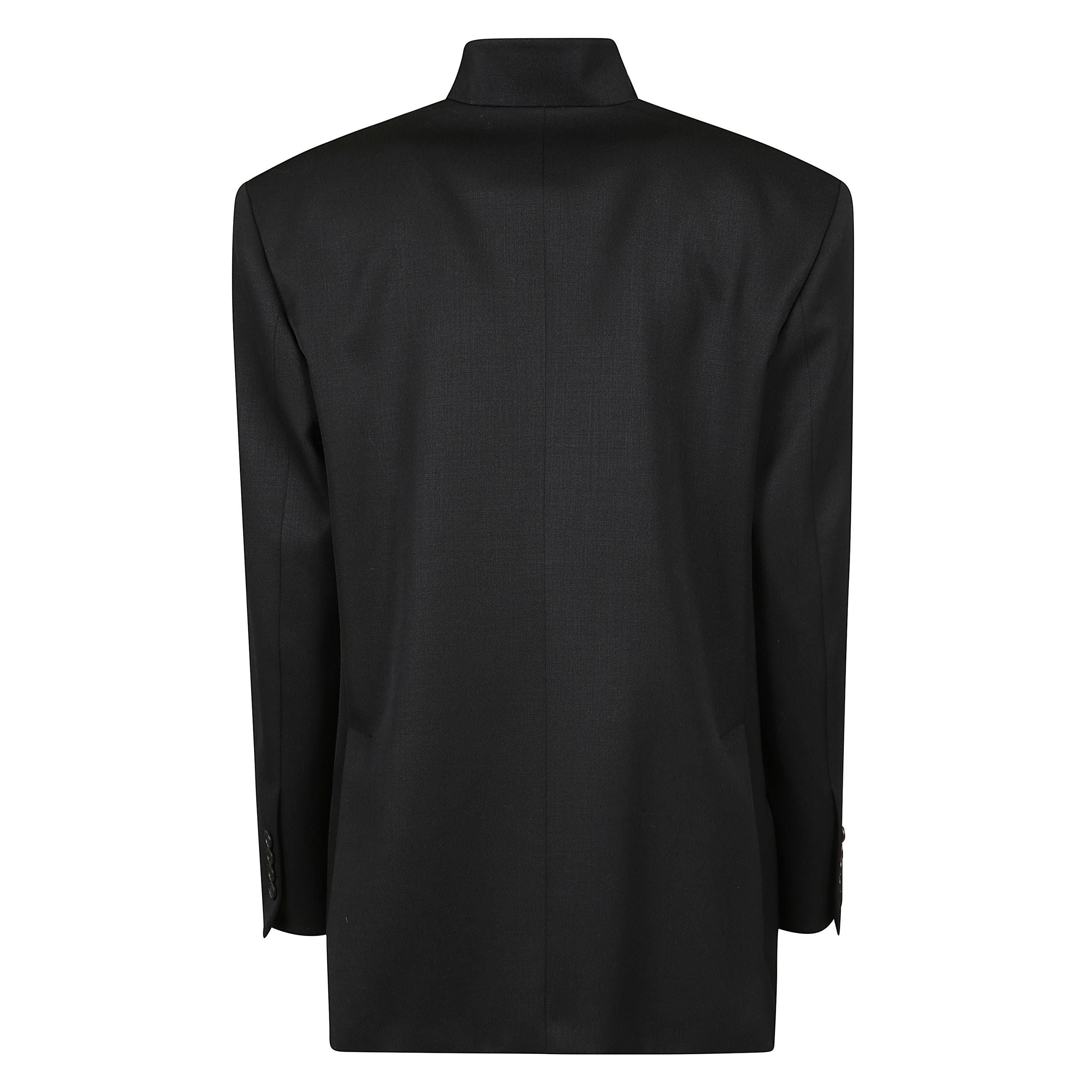 Blazer nero con chiusura frontale e tasca a filetto sul petto