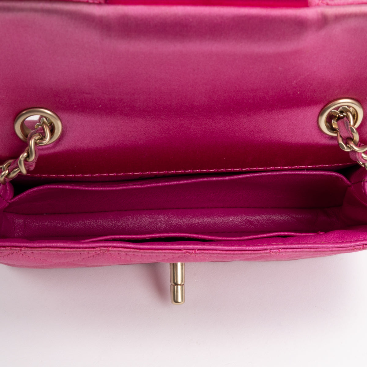 Classic Flap Extra Mini