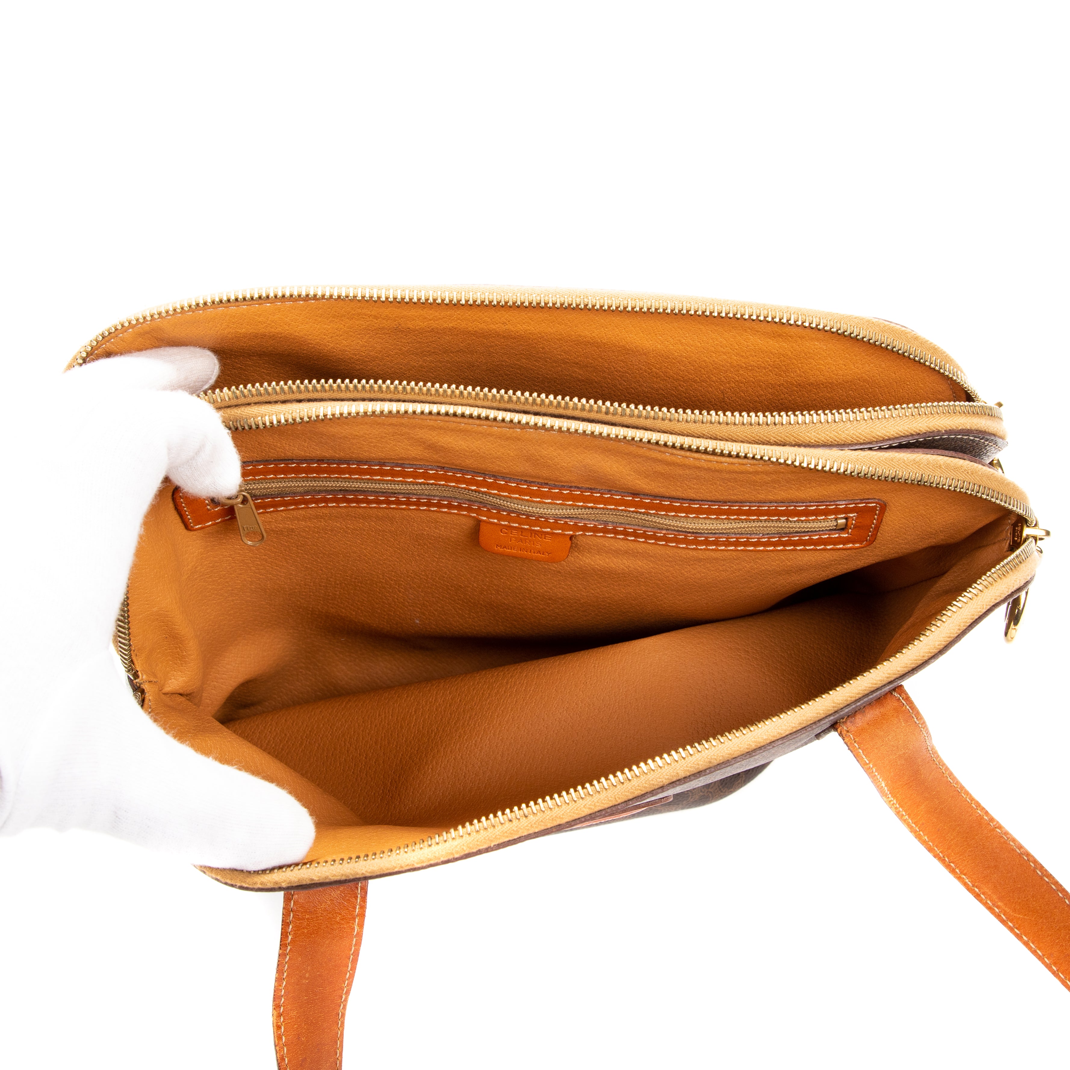 Triomphe Tote