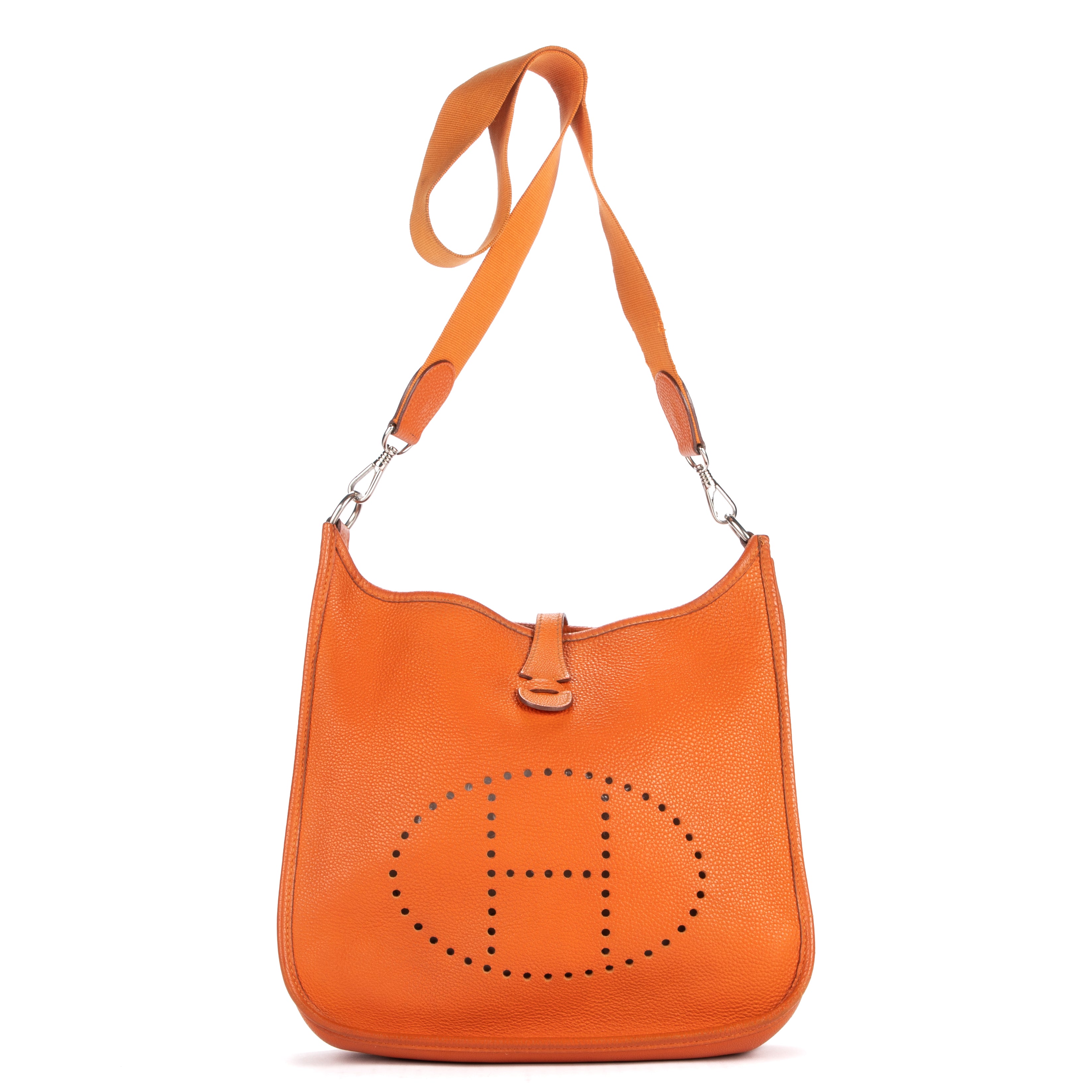 Evelyne I 27