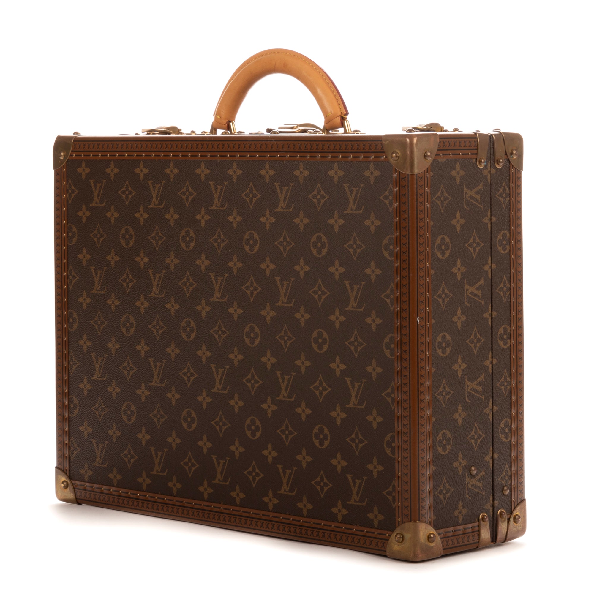 Attached Case Trunk