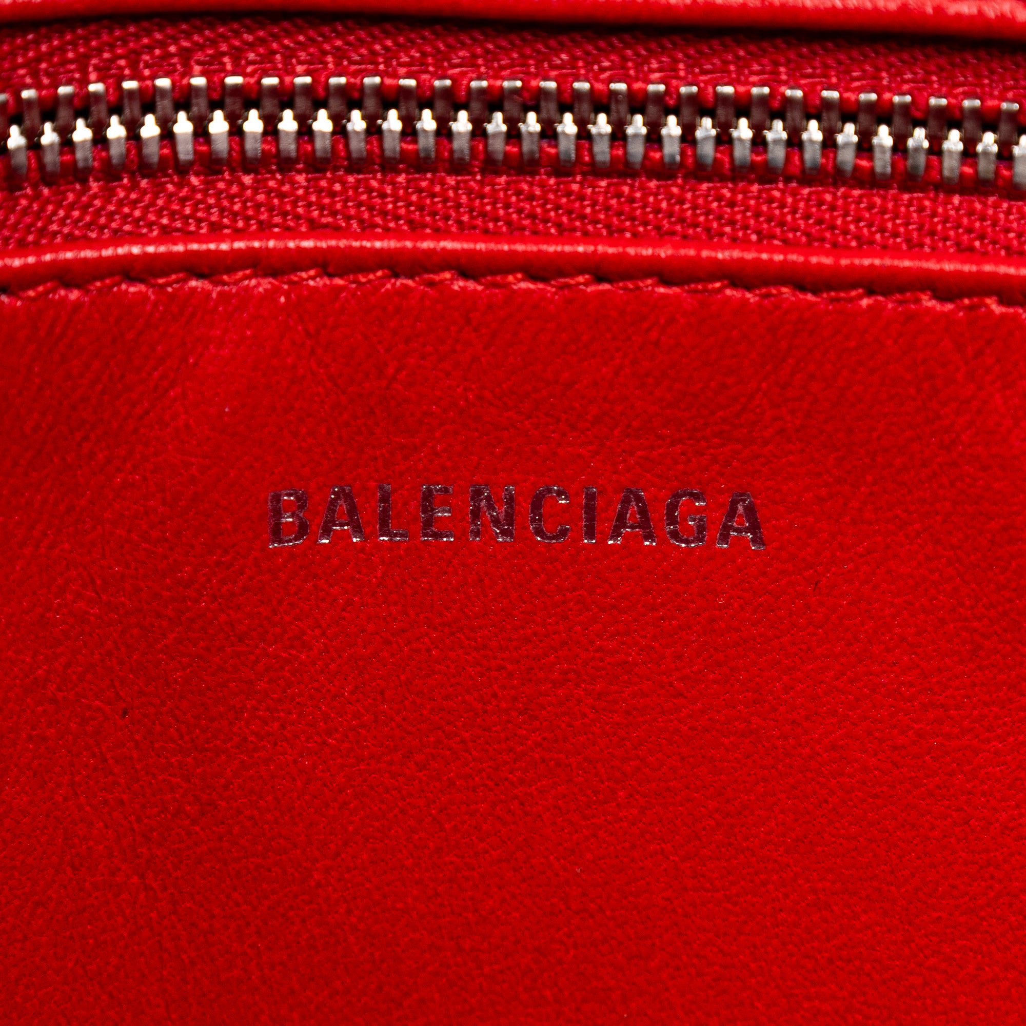 Tiangle Crossbody