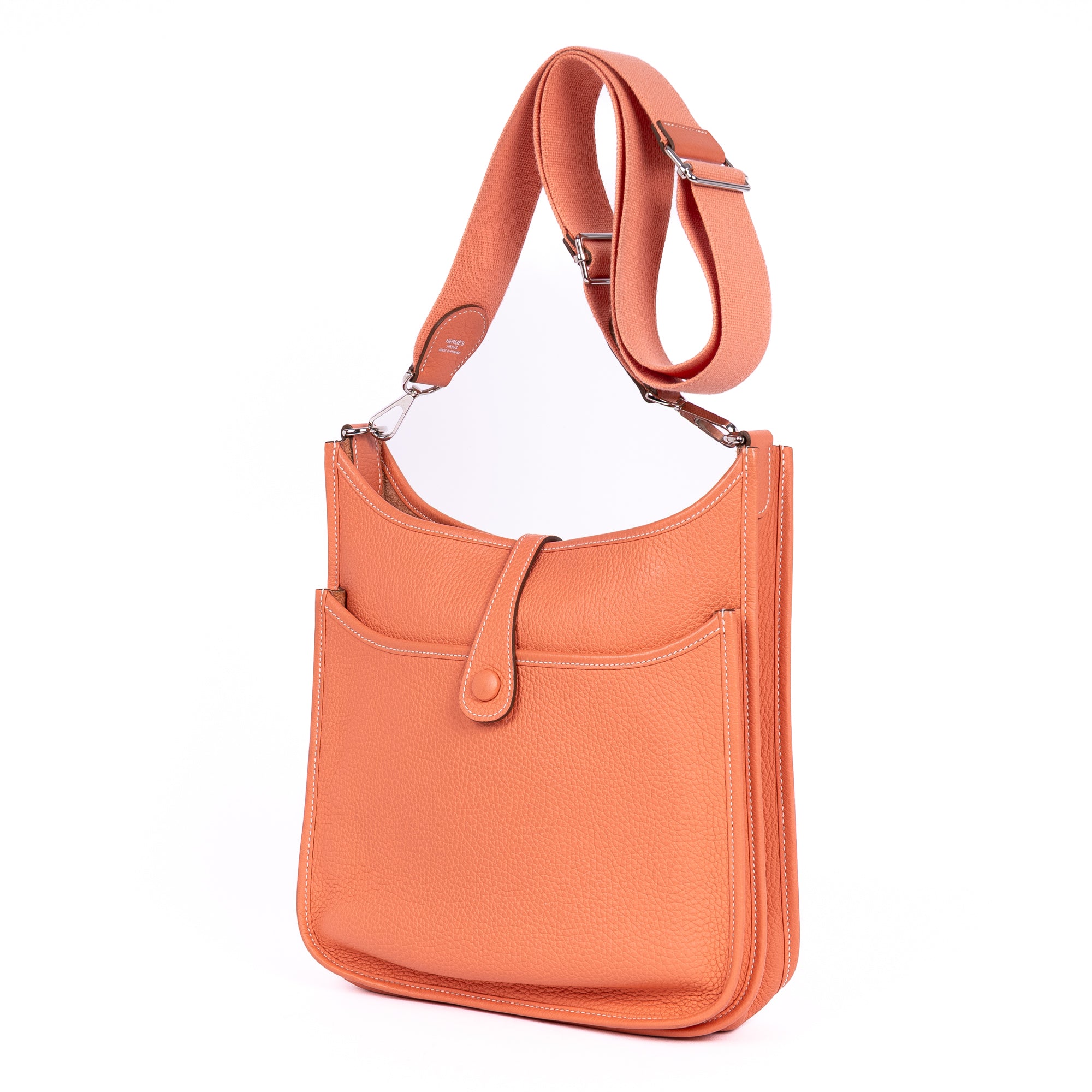 Evelyne III PM