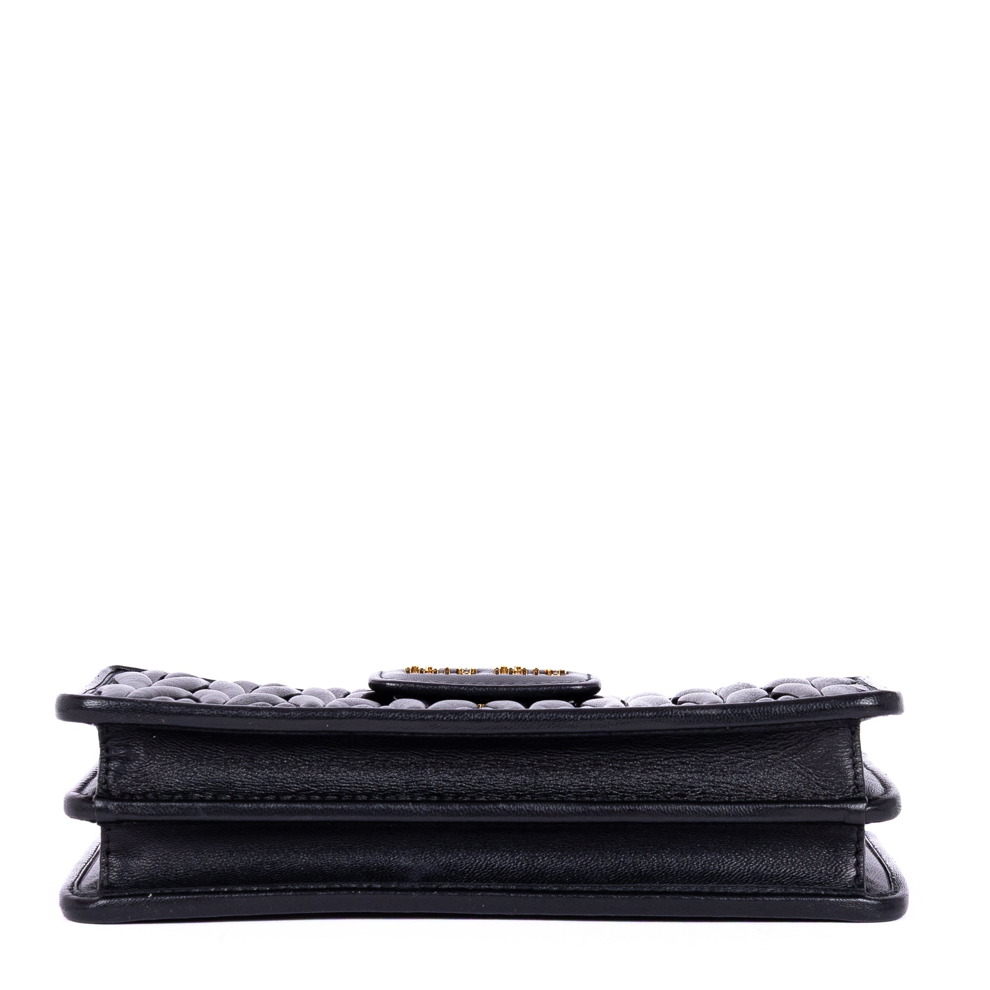 Matelasse Wallet On Chain