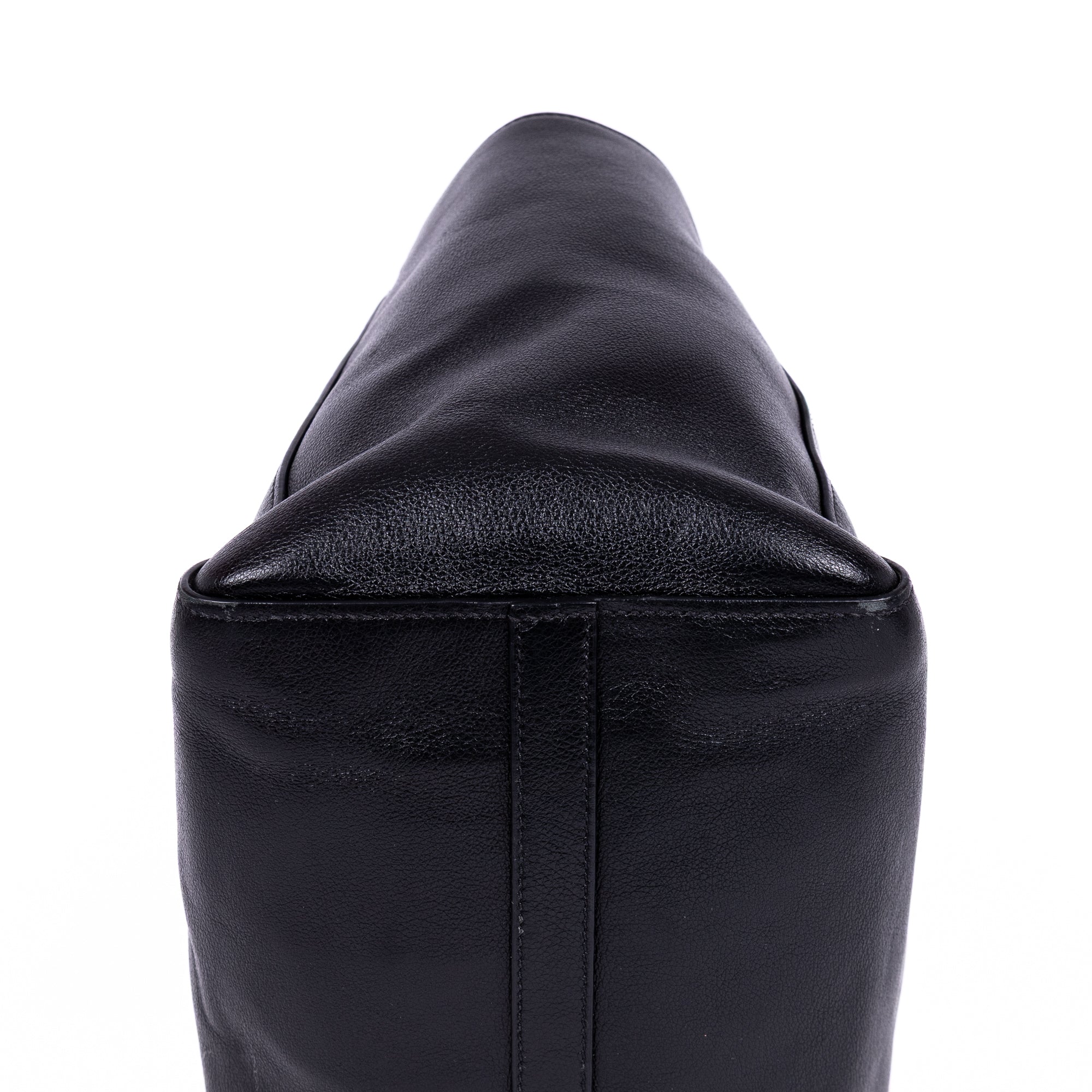 Crossbody Shopper
