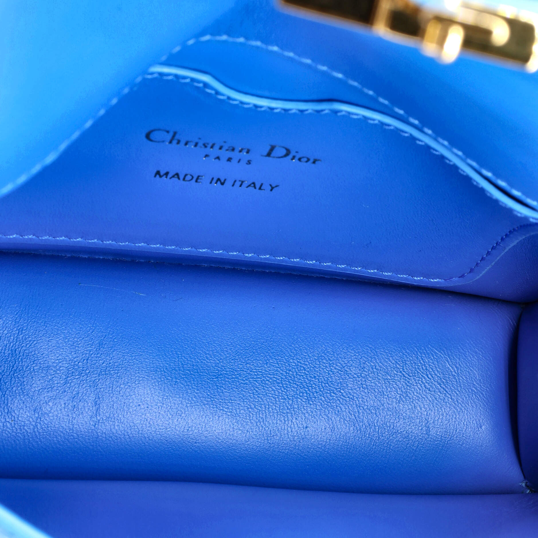 30 Montaigne Flap Micro