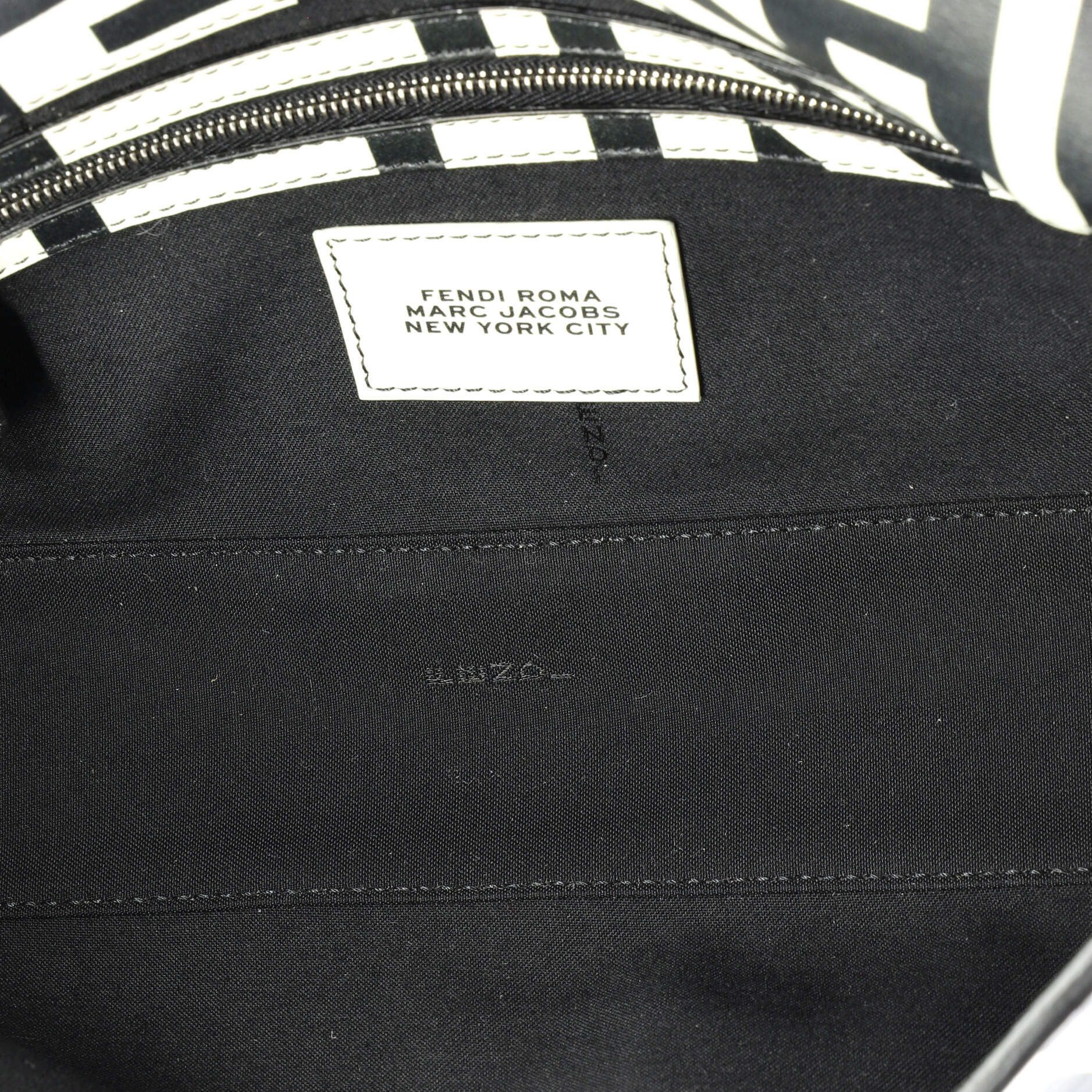 Marc Jacobs Baguette NM Medium