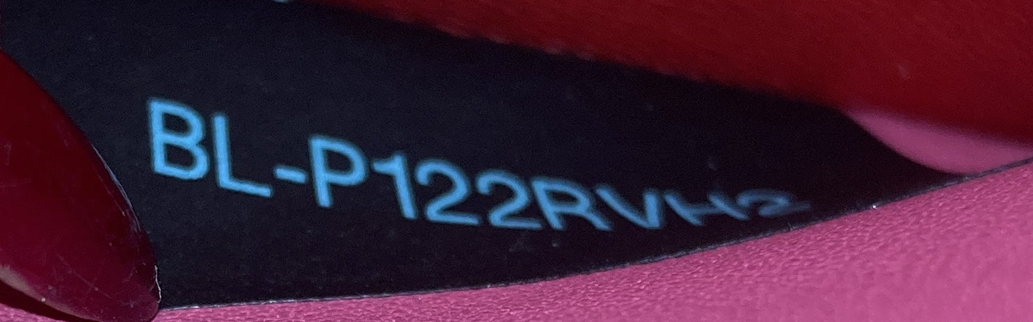 Rockstud Spike Flap Medium