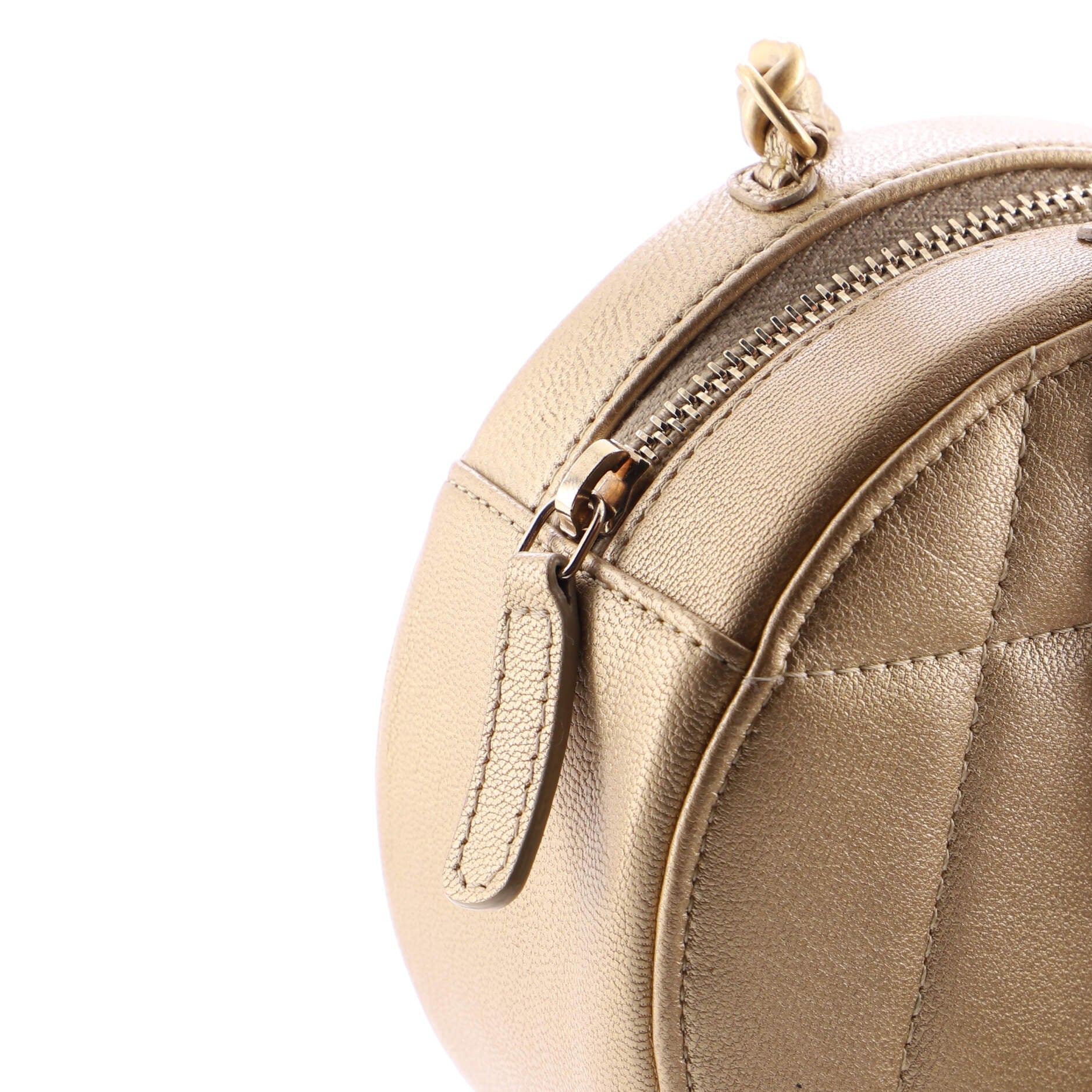 19 Round Chain Clutch
