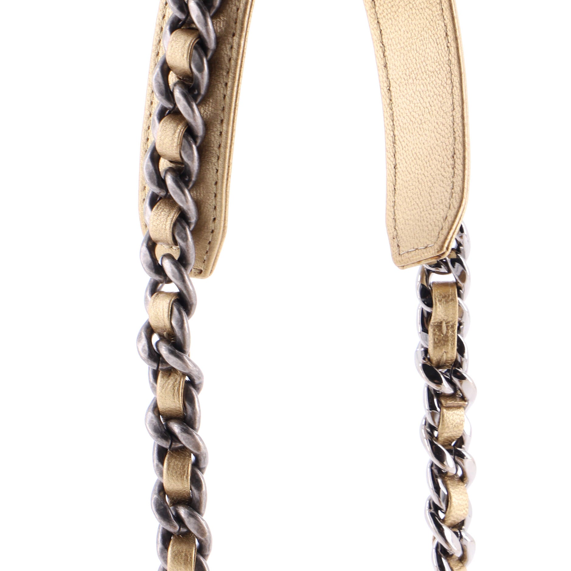 19 Round Chain Clutch