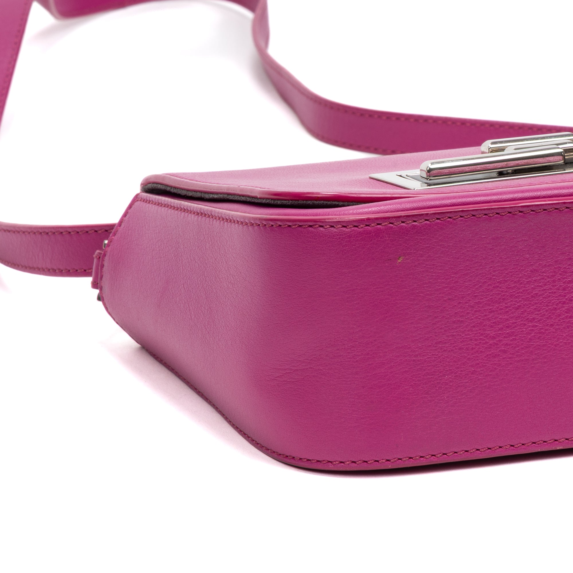 3Baguette Crossbody Small