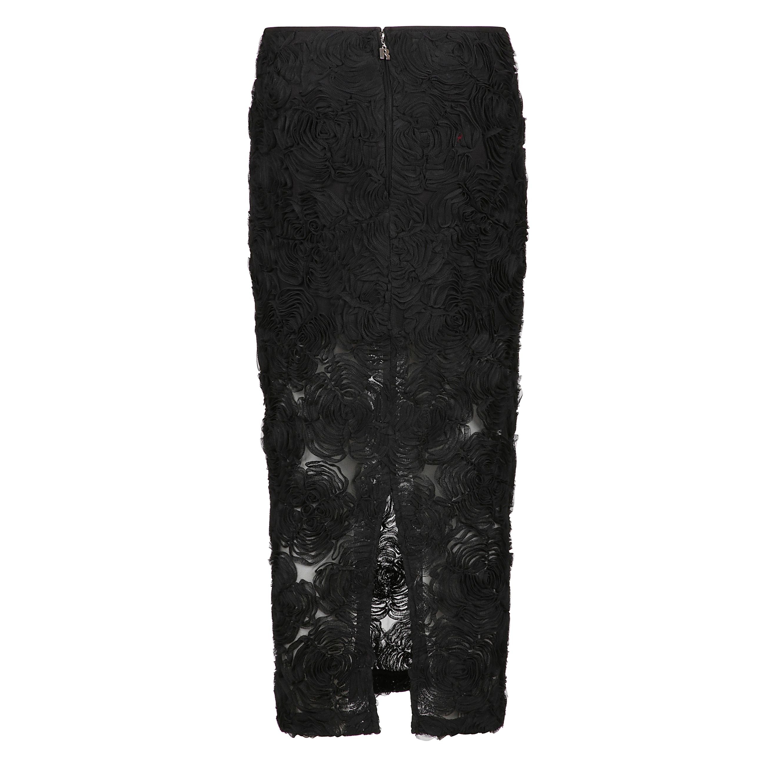 Gonna con paillettes di colore nero a chiusura posteriore con zip nascosta, spacco posteriore e ricamo a fiori all-over