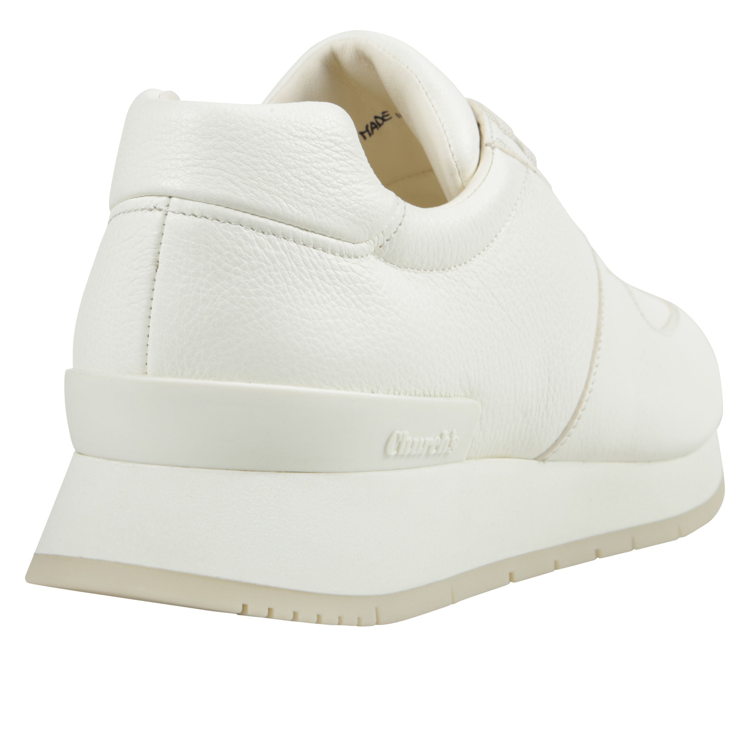 Livingston reinventa il concetto di sneaker slip-on grazie all'allacciatura elasticizzata che agevola la calzata e garantisce il massimo comfort.