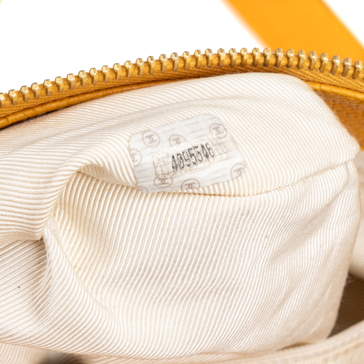 CC Logo Chain Tote