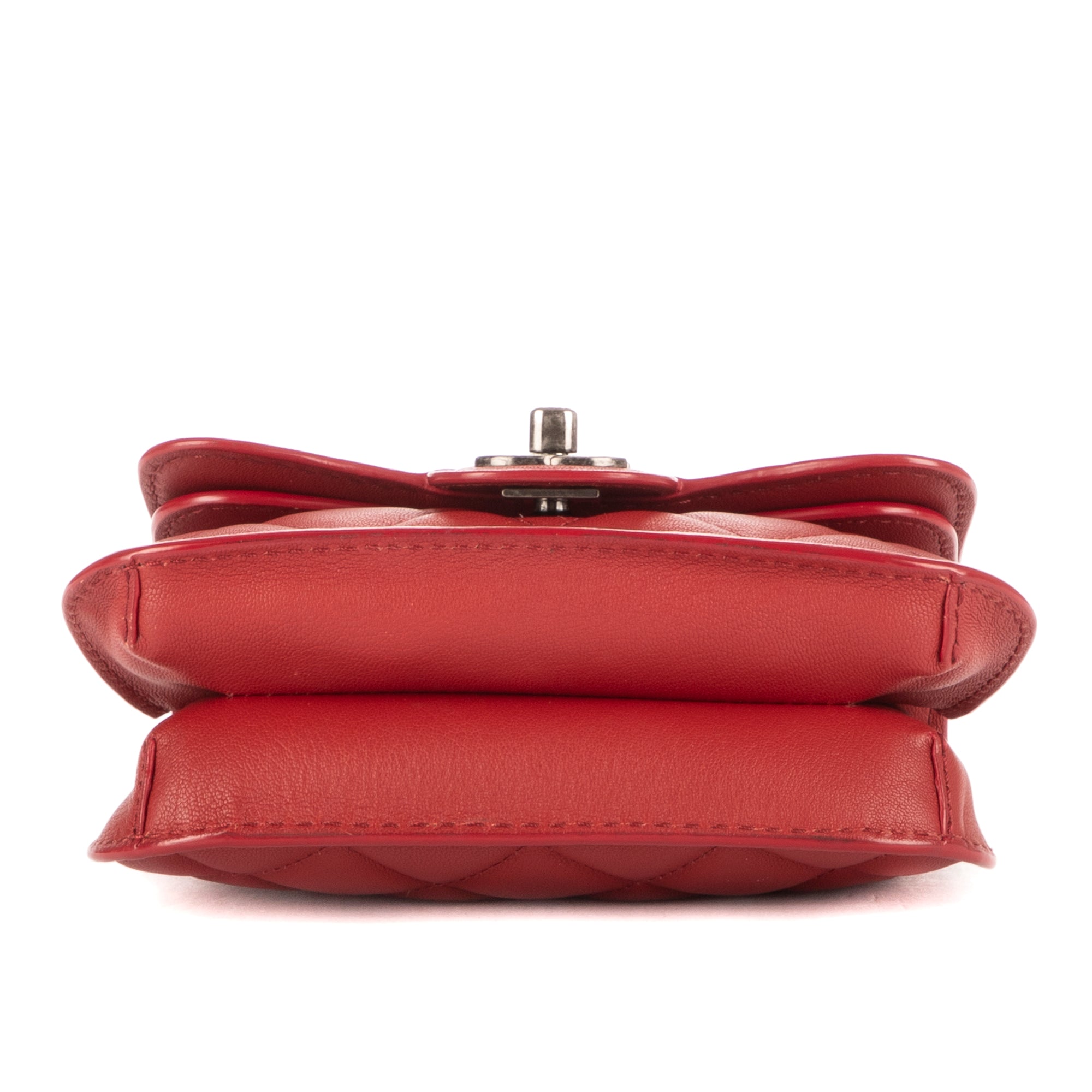 Small Chain Crossbody