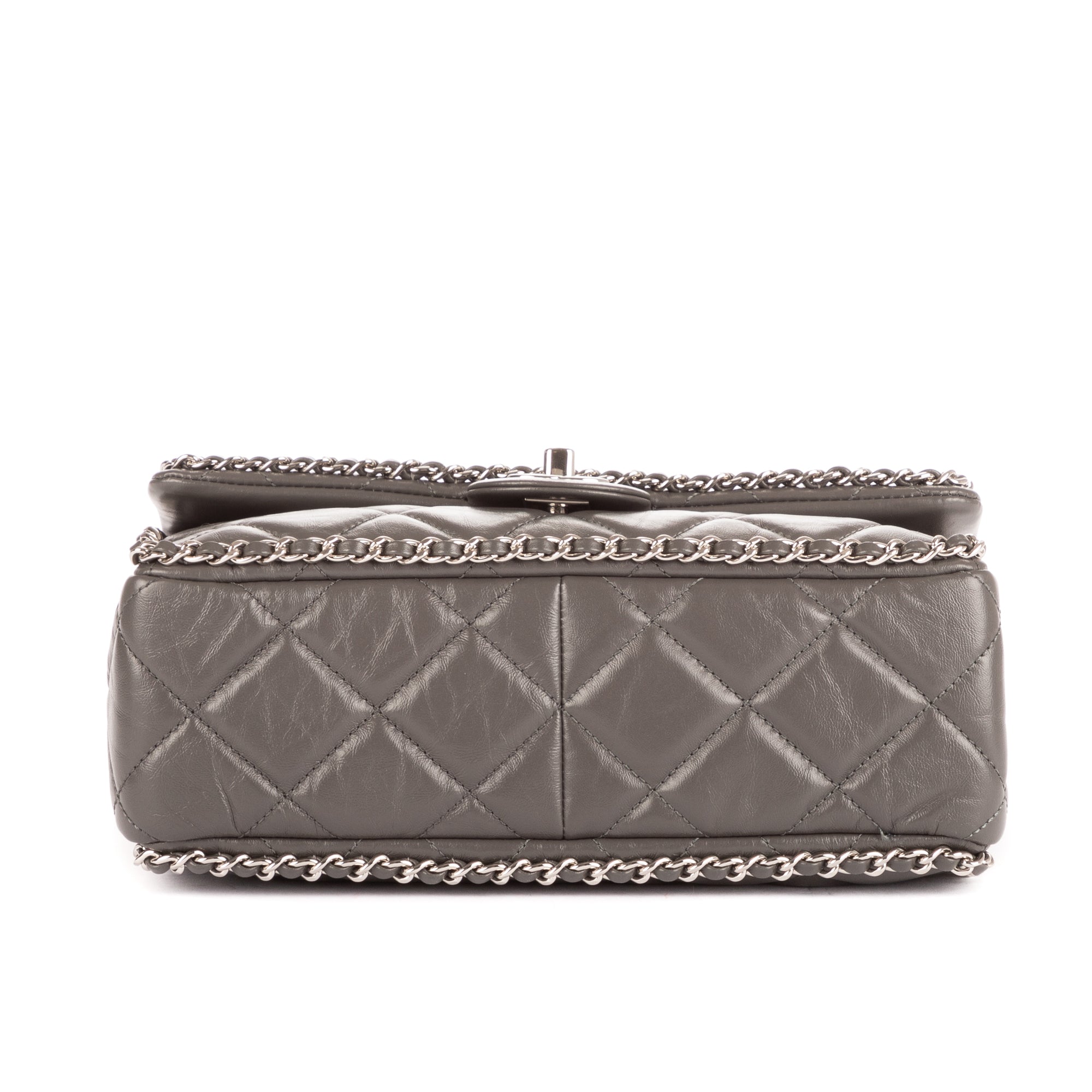Chain-Around Small Single Flap
