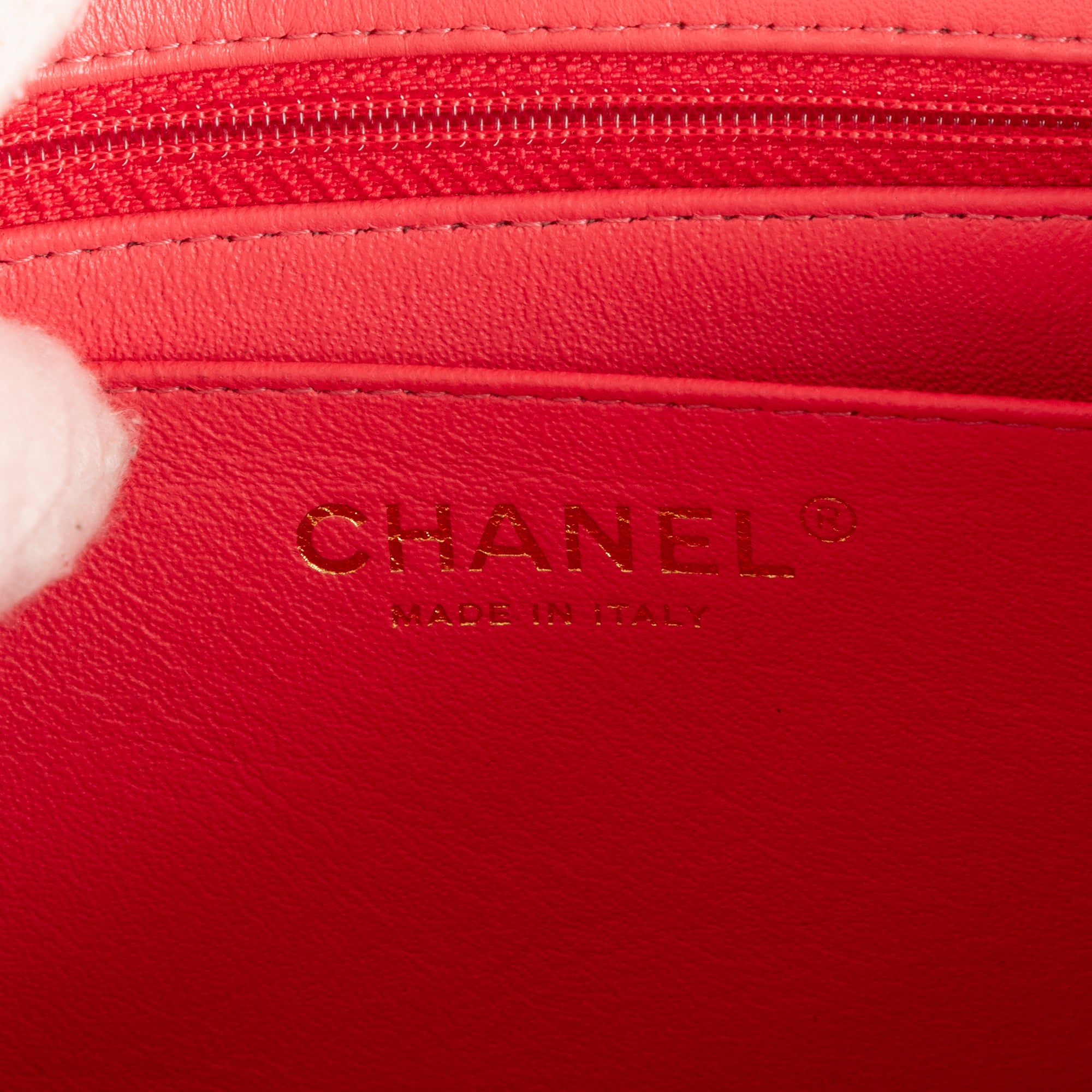 Mini Square Classic Single Flap