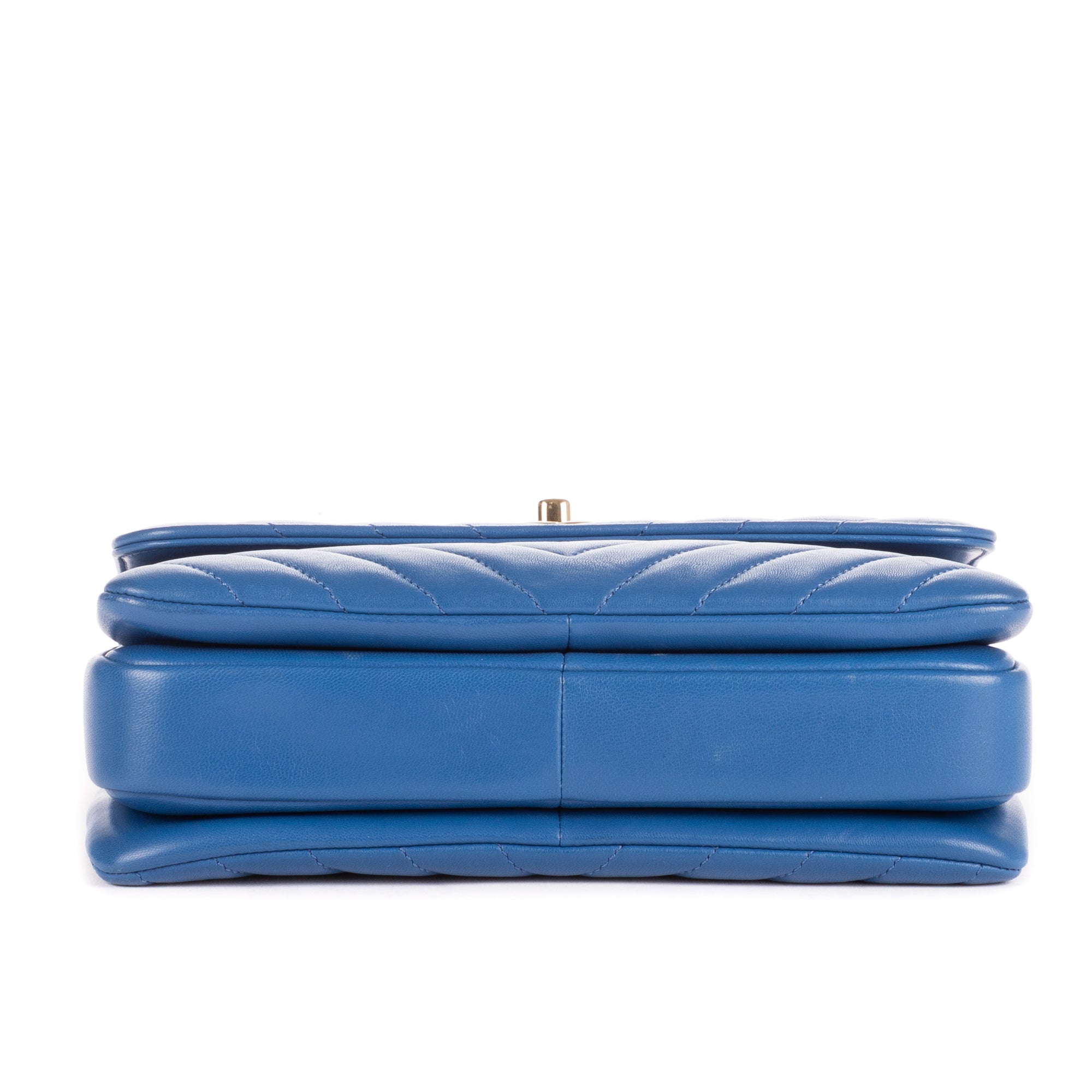 Trendy Top Handle