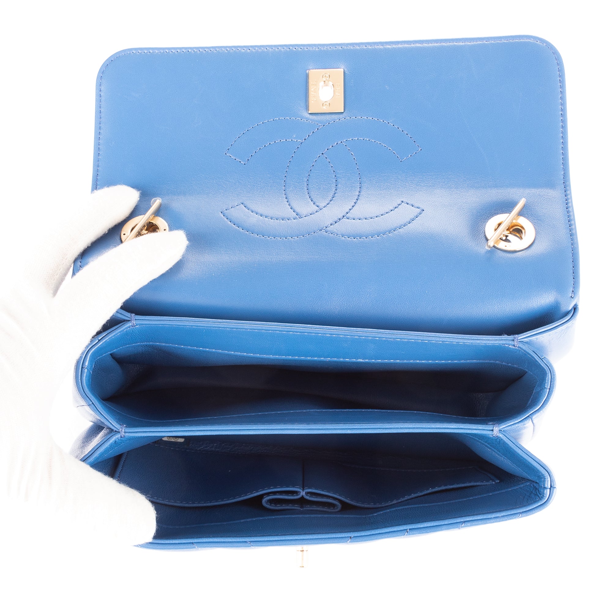 Trendy Top Handle