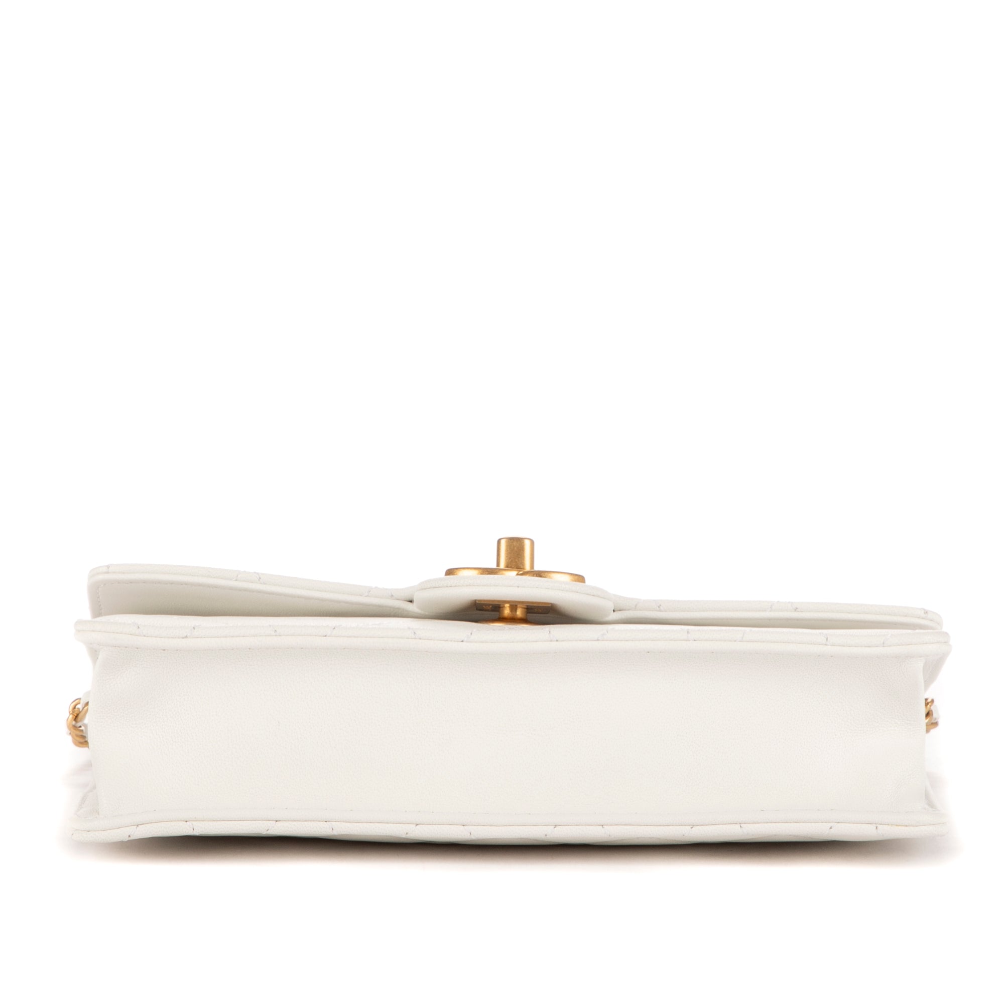 Vintage Pearl Wallet on Chain