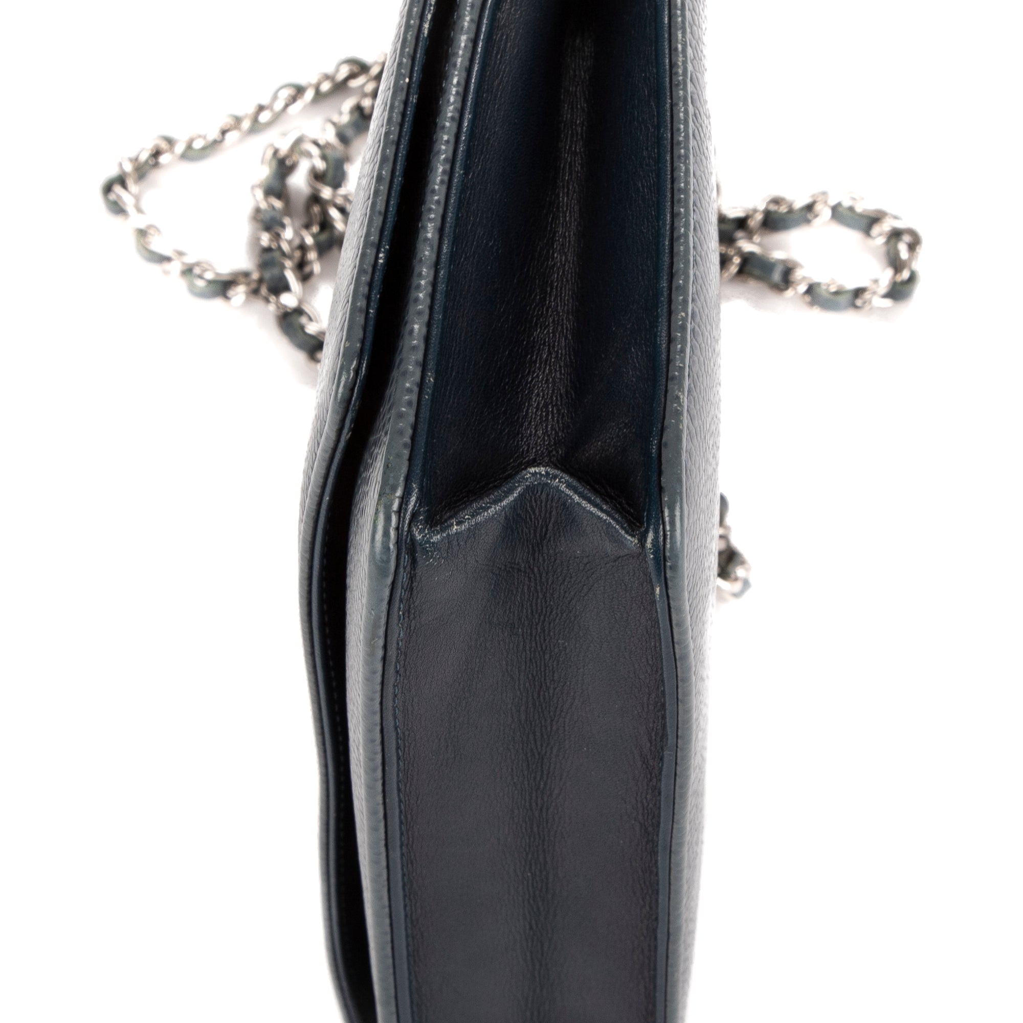 Classic Timeless Wallet on Chain