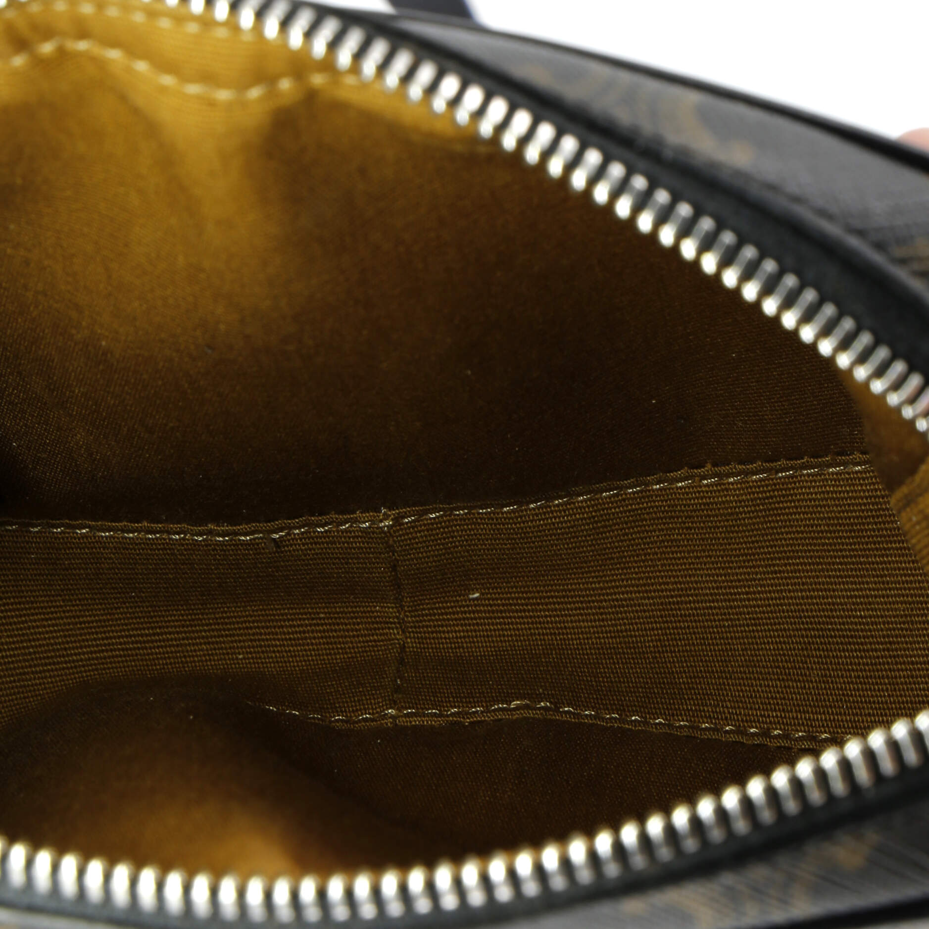 Camera Crossbody Small
