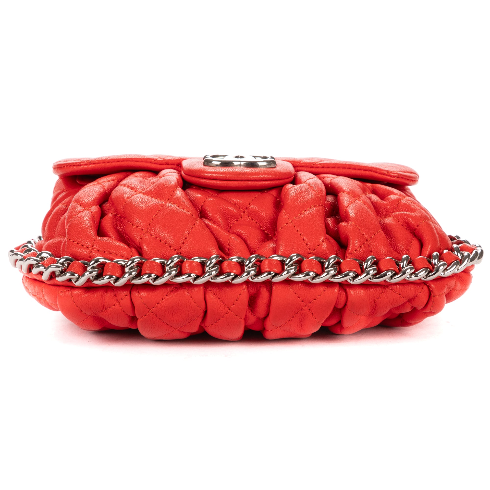 Chain Around Flap Small