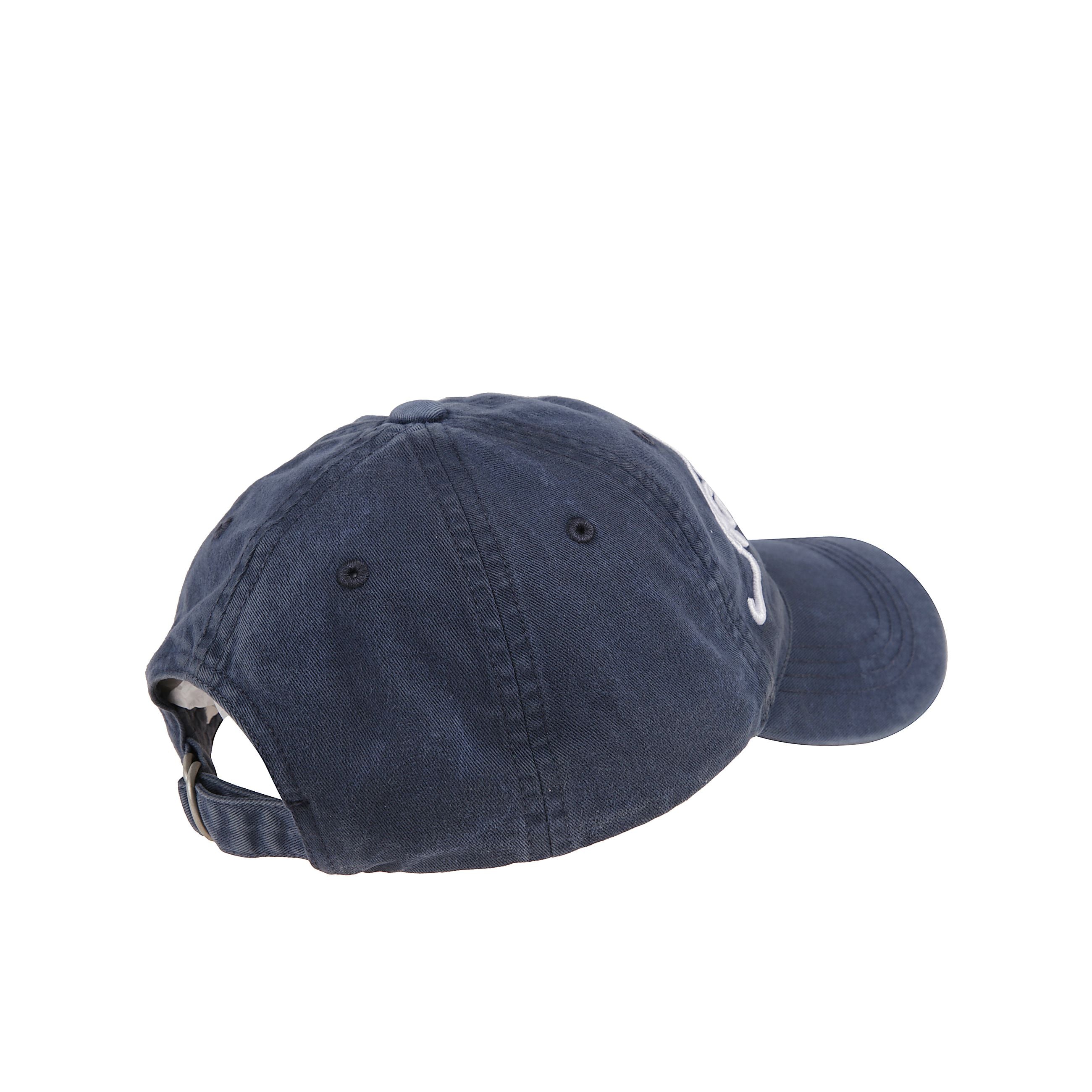 Cappellino da baseball in cotone twill biologico lavato, con logo acne studios ricamato in 3d sul davanti. presenta visiera arrotondata con firma ricamata, occhielli ricamati per la traspirazione e chiusura regolabile con anello a d.