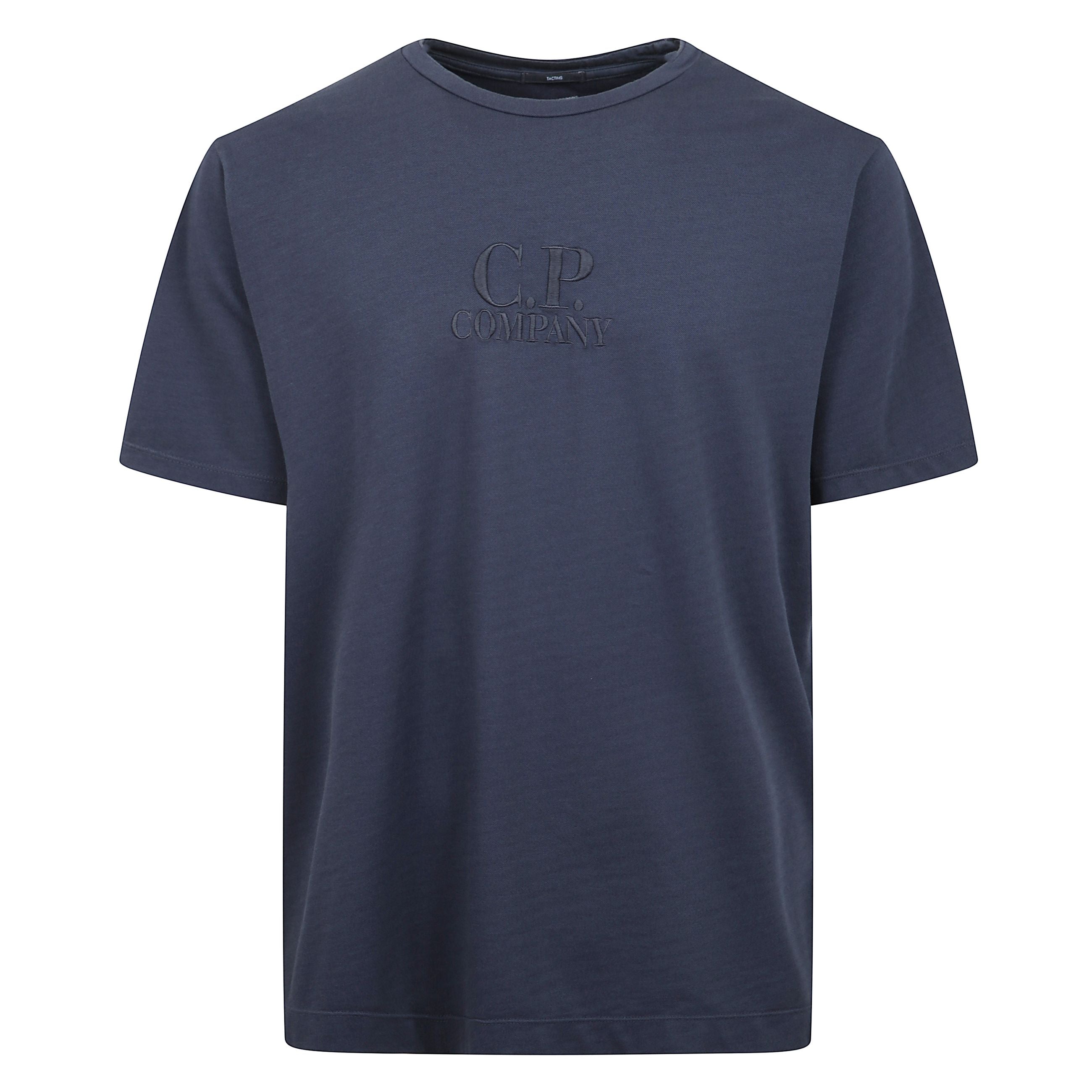 T-shirt realizzata in piquet di cotone/nylon. tinta in capo. regular fit.