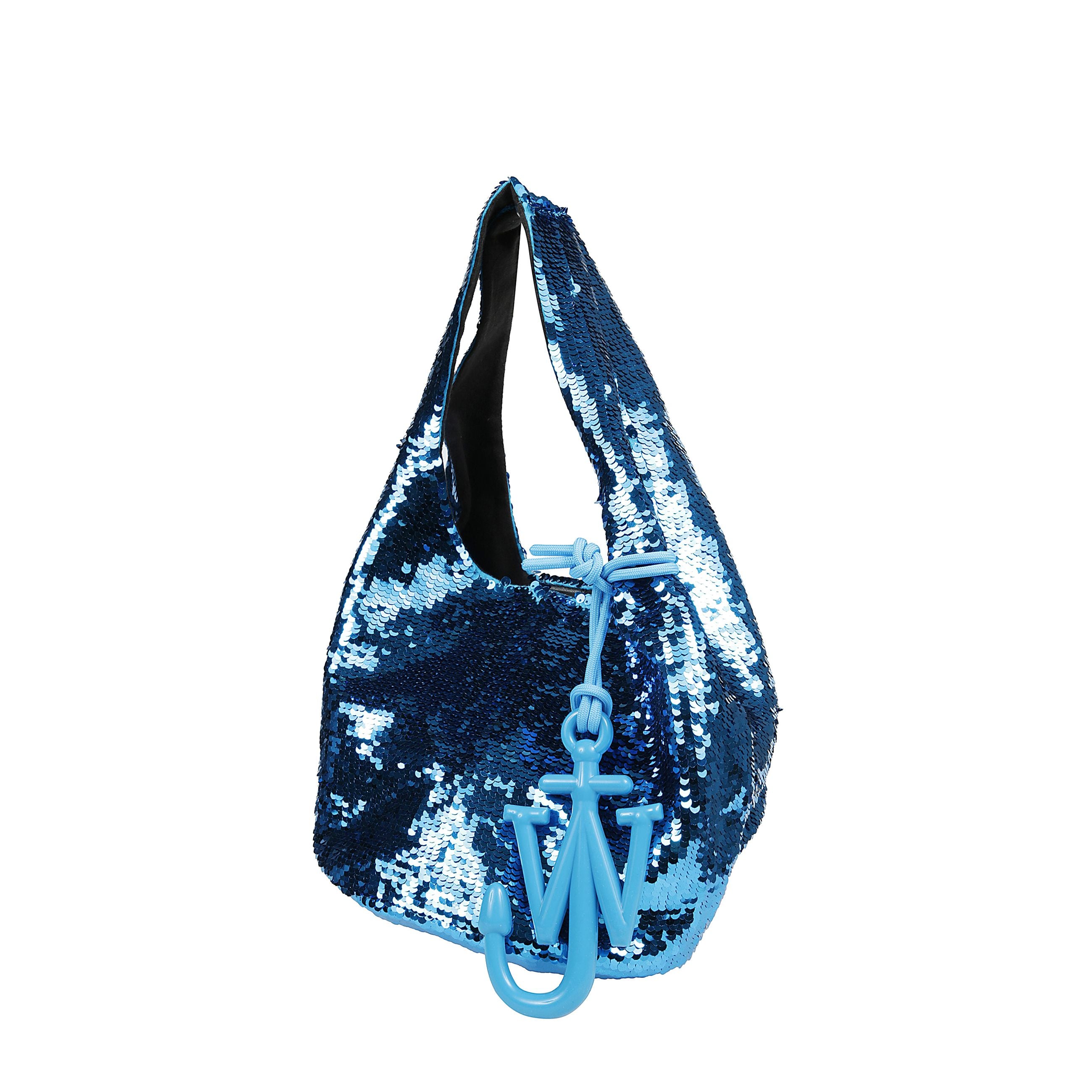 Borsa mini sequin shopper di jw anderson a scomparto unico in tessuto con pailletter, è ricamate all-over design con paillettes, chiusura magnetica nascosta, due manici piatti e ciondolo con logo.