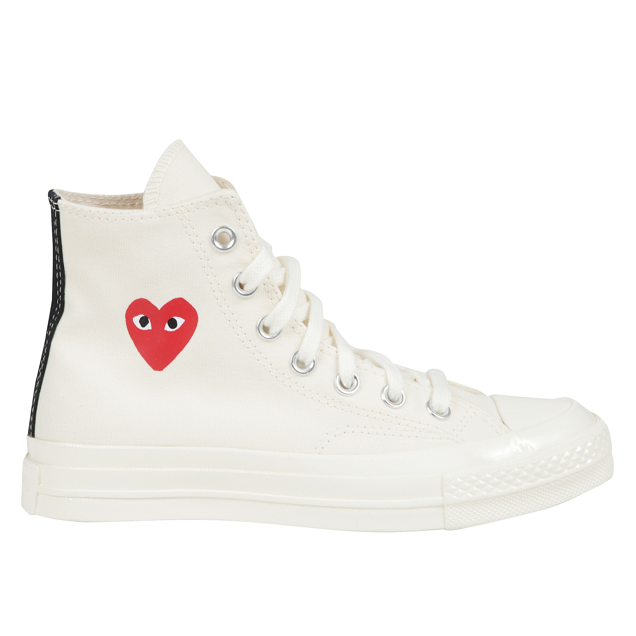 Sneaker alta realizzata in canvas con cuore rosso piccolo, suola in gomma vulcanizzata e rinforzo sul tallone