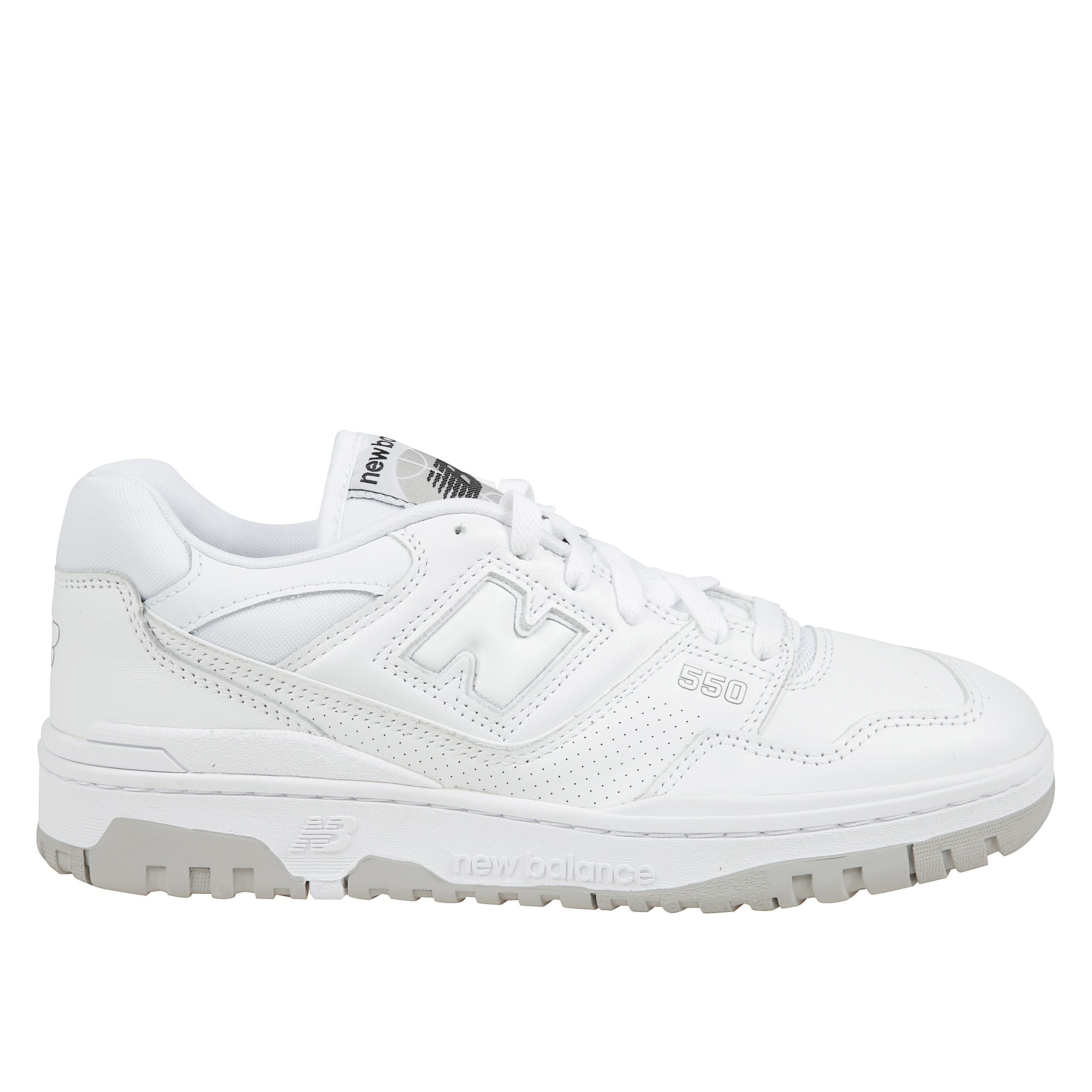 Scarpa lifestyle con chiusura regolabile con lacci, tomaia in pelle e suola in gomma