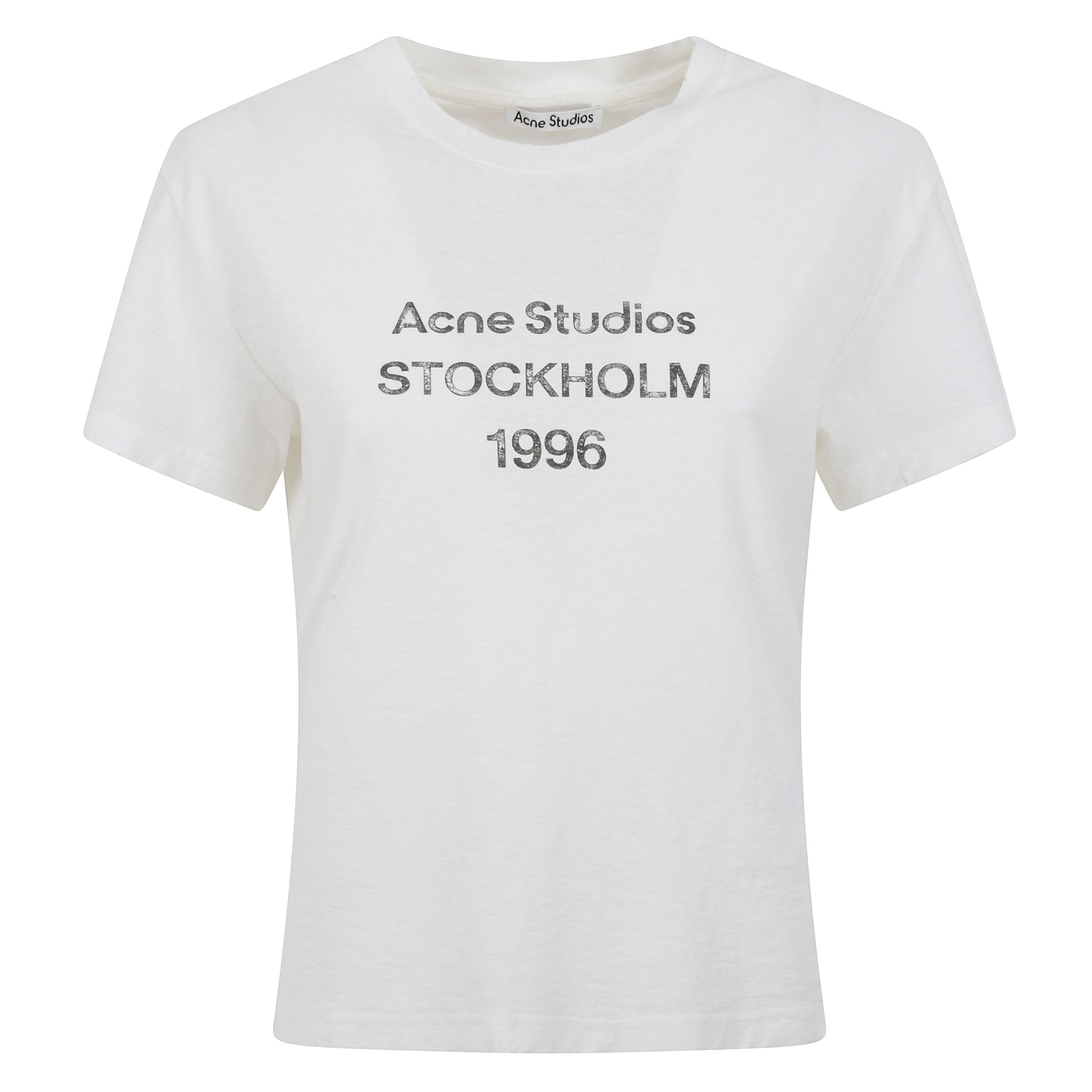 T-shirt bianca girocollo in cotone e canapa biologici. logo acne studios stockholm 1996 stampato sul davanti. dettagli consumati su collo, maniche e orlo. vestibilità regolare con lunghezza ai fianchi.