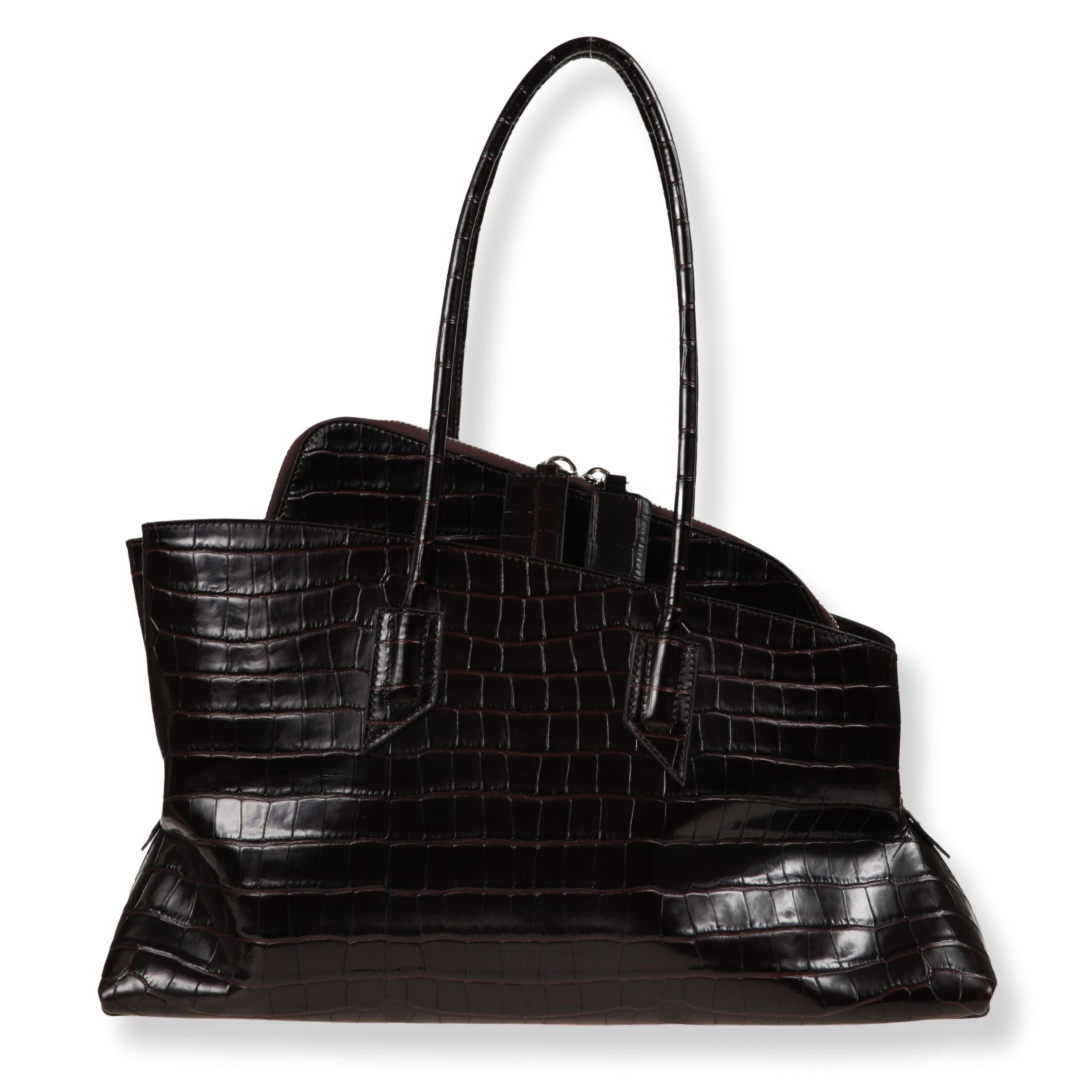 Borsa in pelle the attico effetto coccodrillo. corpo con cadenze morbide e forma asimmetrica. doppi manici superiori. chiusura superiore a zip su struttura rigida.