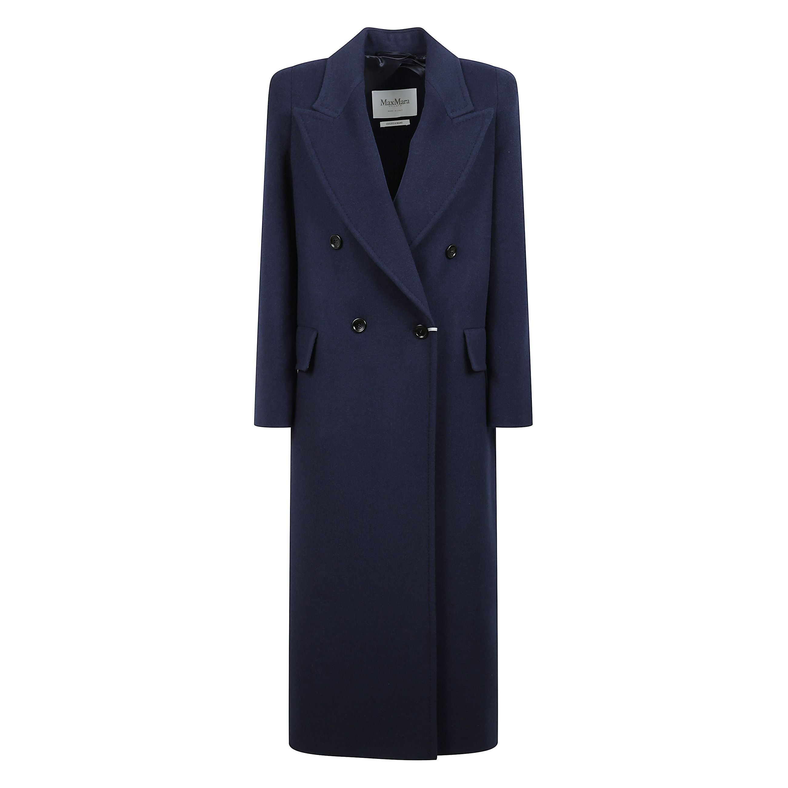 Cappotto in lana doppiopetto.