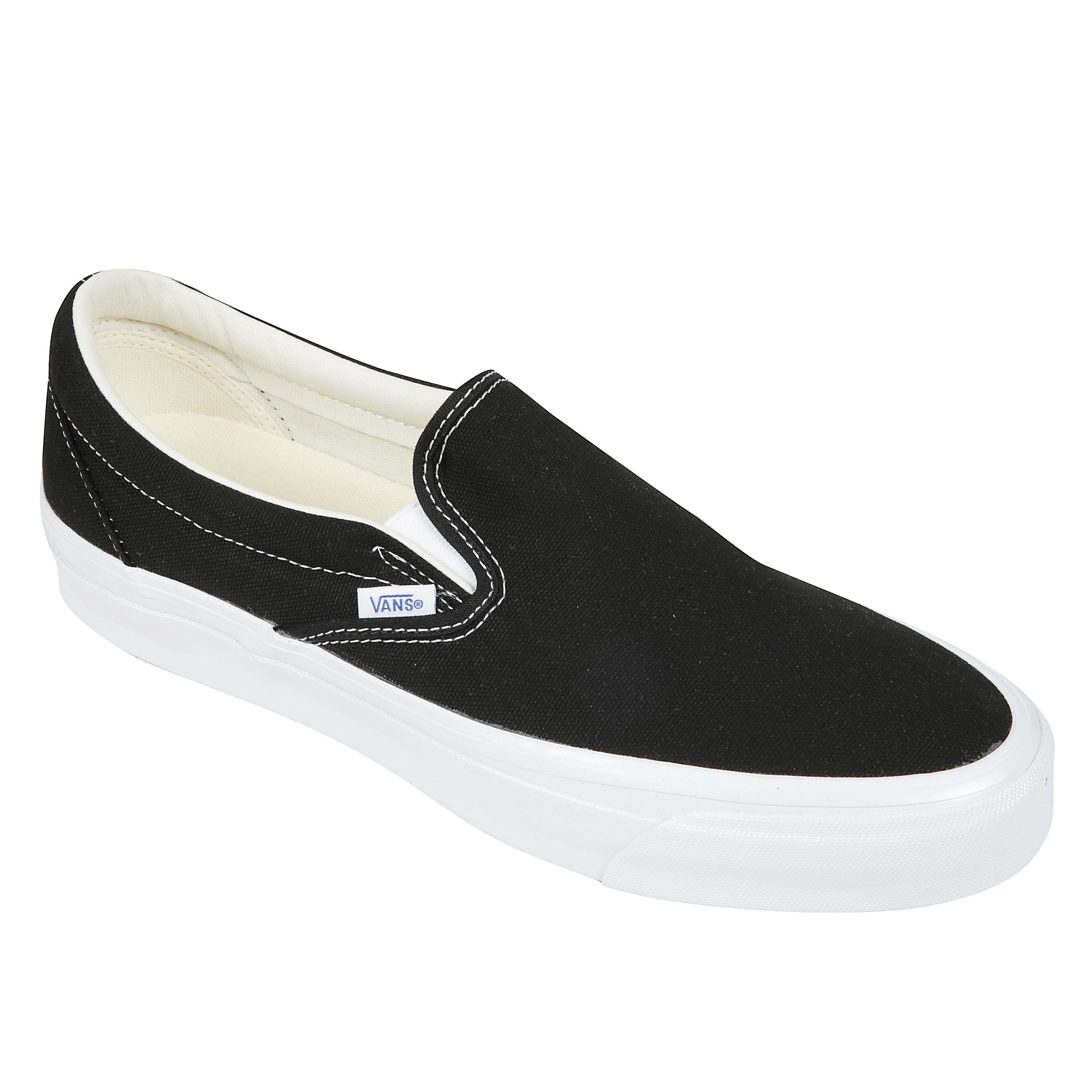 Footwear
lx slip-on reissue 98
sneakers design slip-on con cuciture a contrasto, punta tonda e suola piatta in gomma