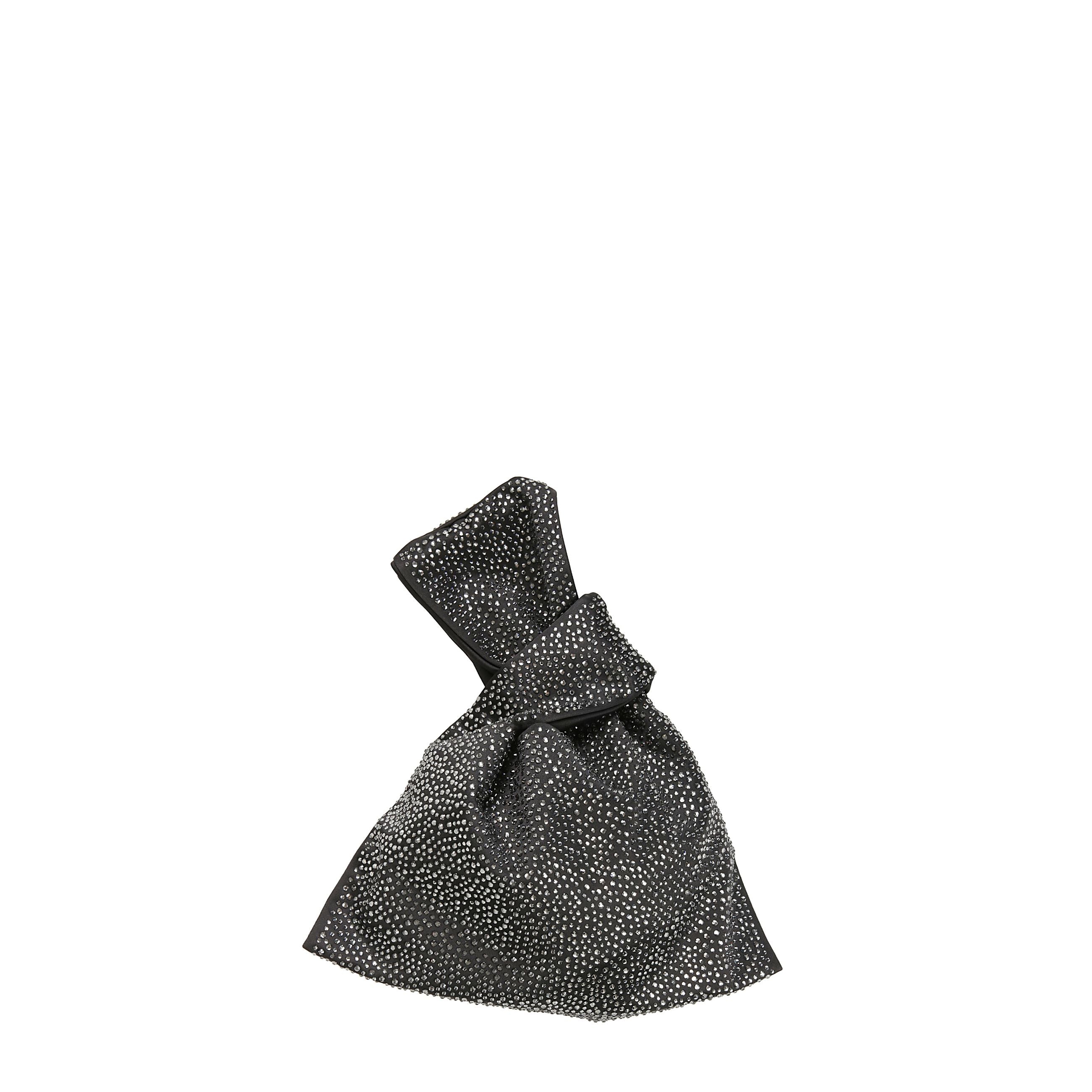 âla borsa è realizzata in tessuto satinato beige, è interamente decorata con una moltitudine di piccoli cristalli che le conferiscono una luminosità distintiva. il design presenta due ampi manici intrecciati tra loro.