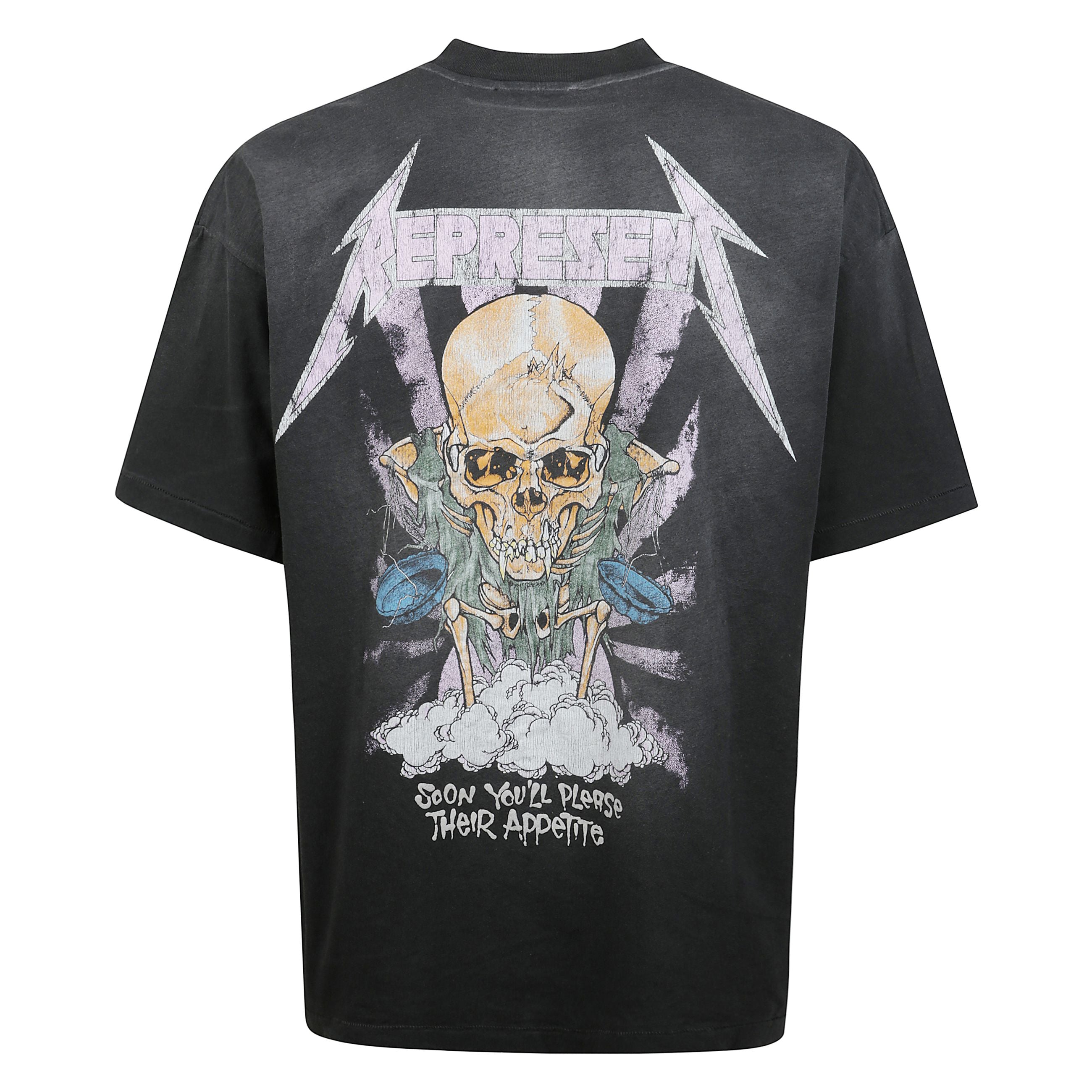 Metallica justice t-shirt in cotone con maniche corte e girocollo, dettaglio frontale e posteriore con stampa ''metallica'' a contrasto.