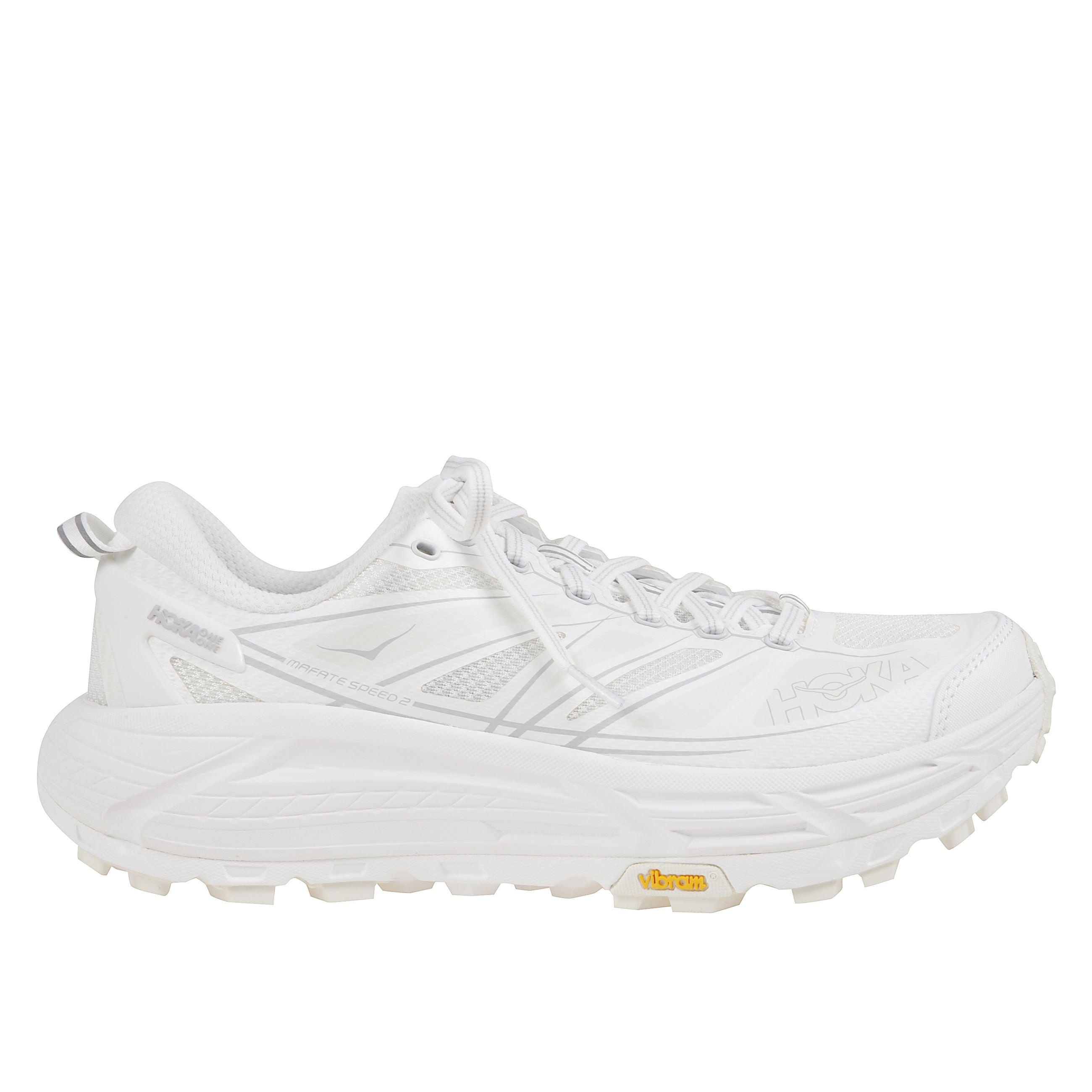 Scarpa tecnica con struttura leggera e traspirante. tomaia in monomesh senza cuciture, rinforzo esterno in tpu sul tallone, geometria metarocker™ per una transizione fluida. intersuola in cmeva ammortizzata. suola vibram® megagrip con differenziale di