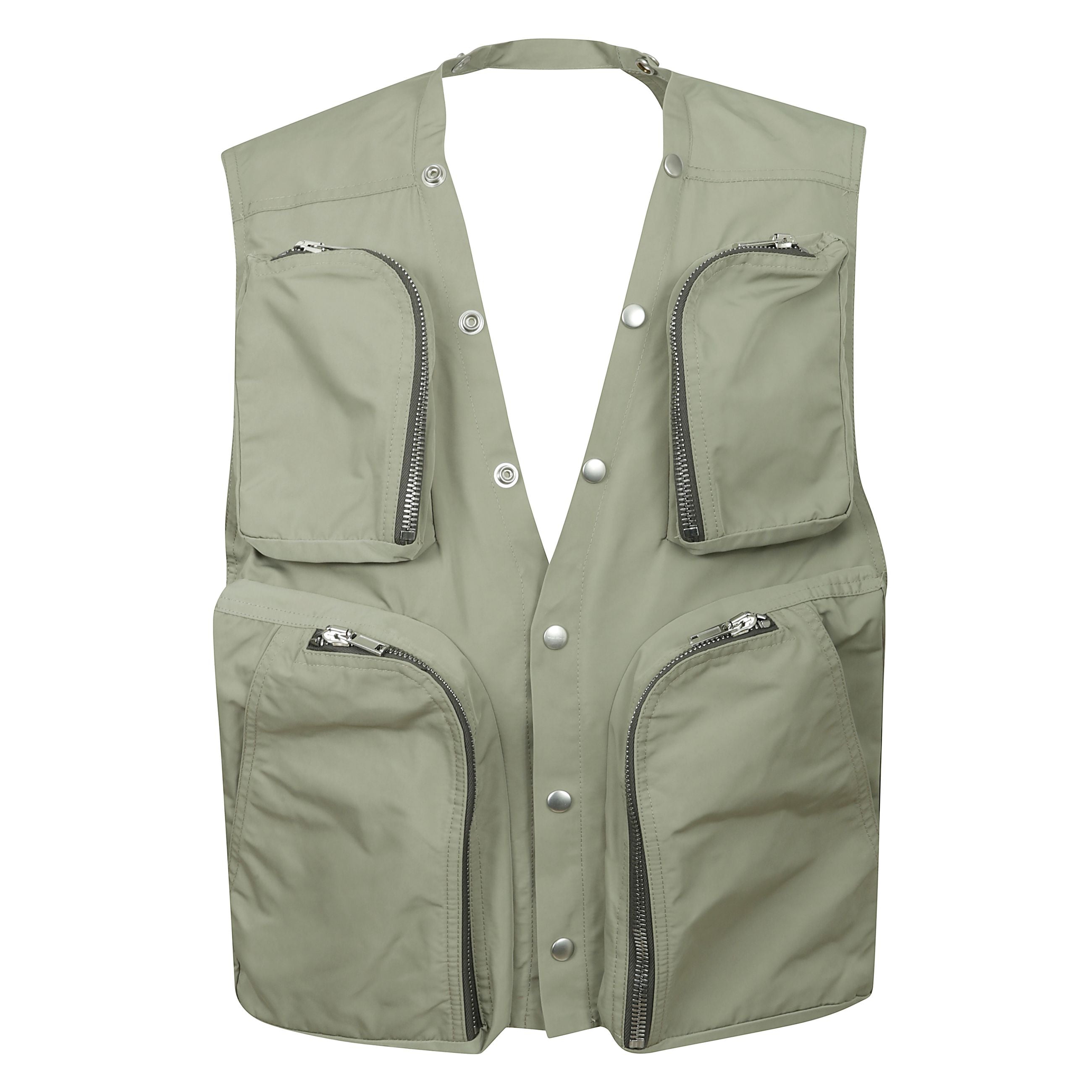 Gilet cargo in celadon tech faille da rick owens ss25 hollywood. questo gilet cargo è sopra di anca-lunghezza e senza maniche. ha un profondo scollo a v con quattro chiusure a scatto visibili funzionali, e scatti che continuano intorno al centro del coll