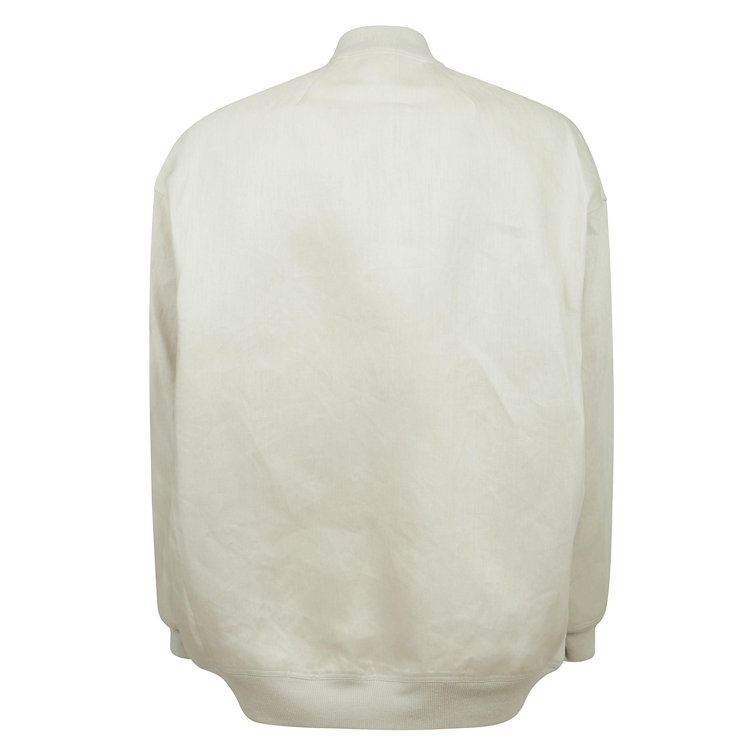 In linea con lo stile distintivo del marchio e l'approccio distinto al lusso sobrio, la giacca bomber in twill di volo rick owens peter è progettata con proporzioni esagerate come si vede attraverso il suo corpo lungo e la vestibilità oversize. realizza